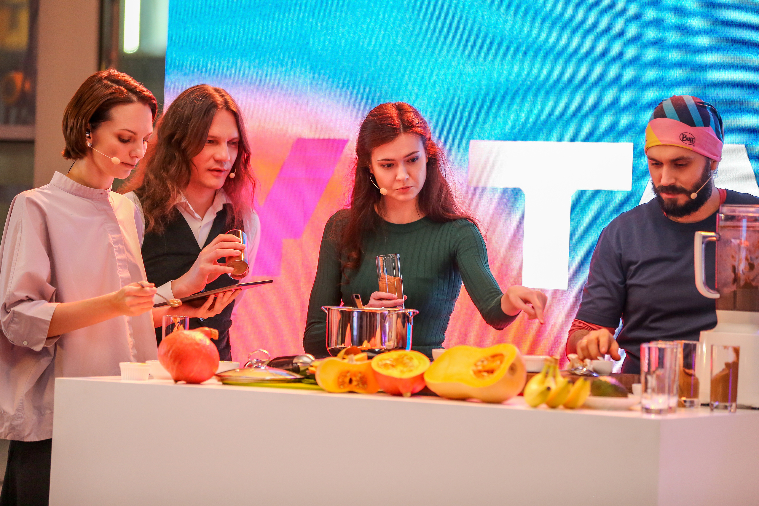 Яндекс прямой эфир. Фотограф Антон Чупринин