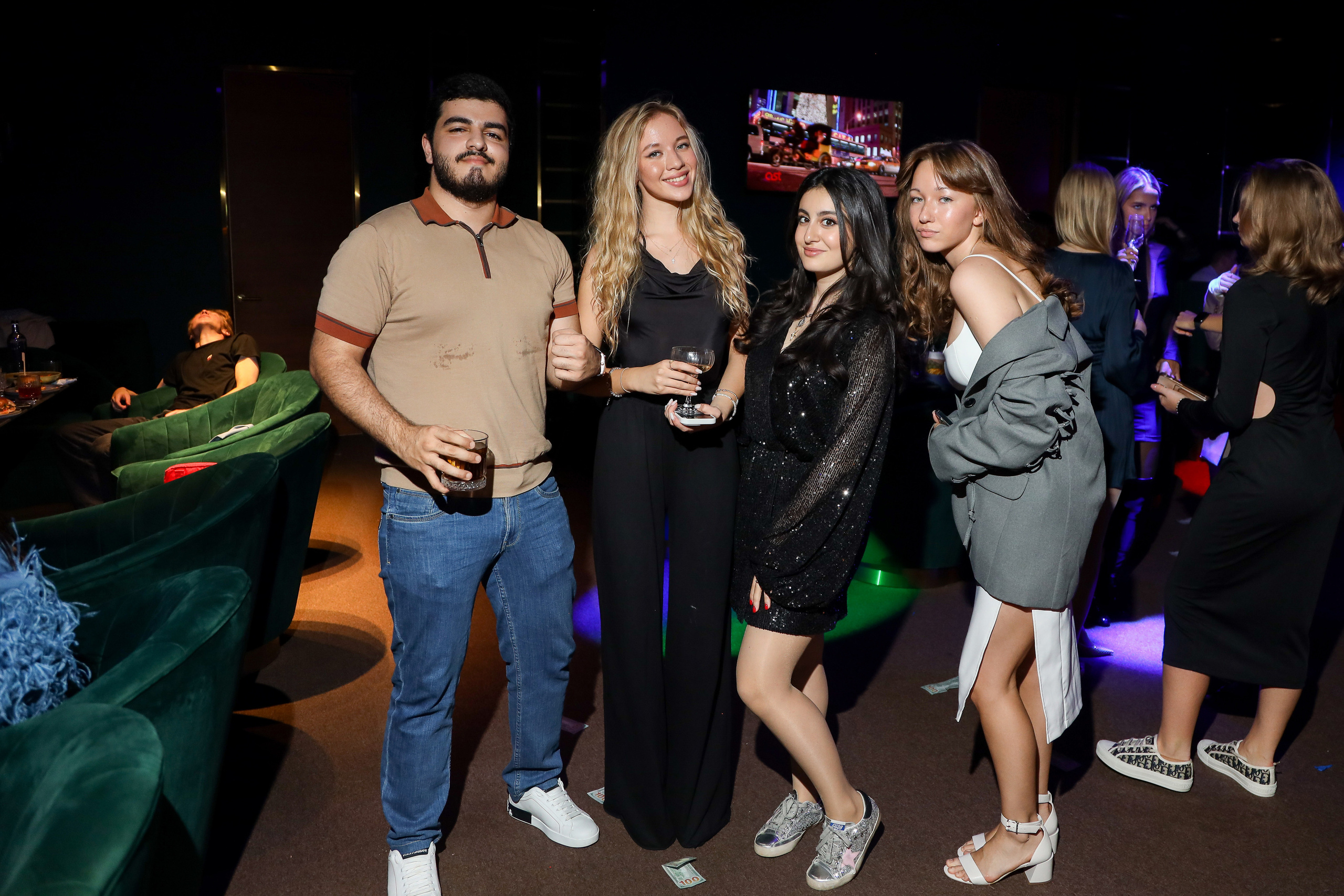 День Рождения Марии. Фотограф Антон Чупринин