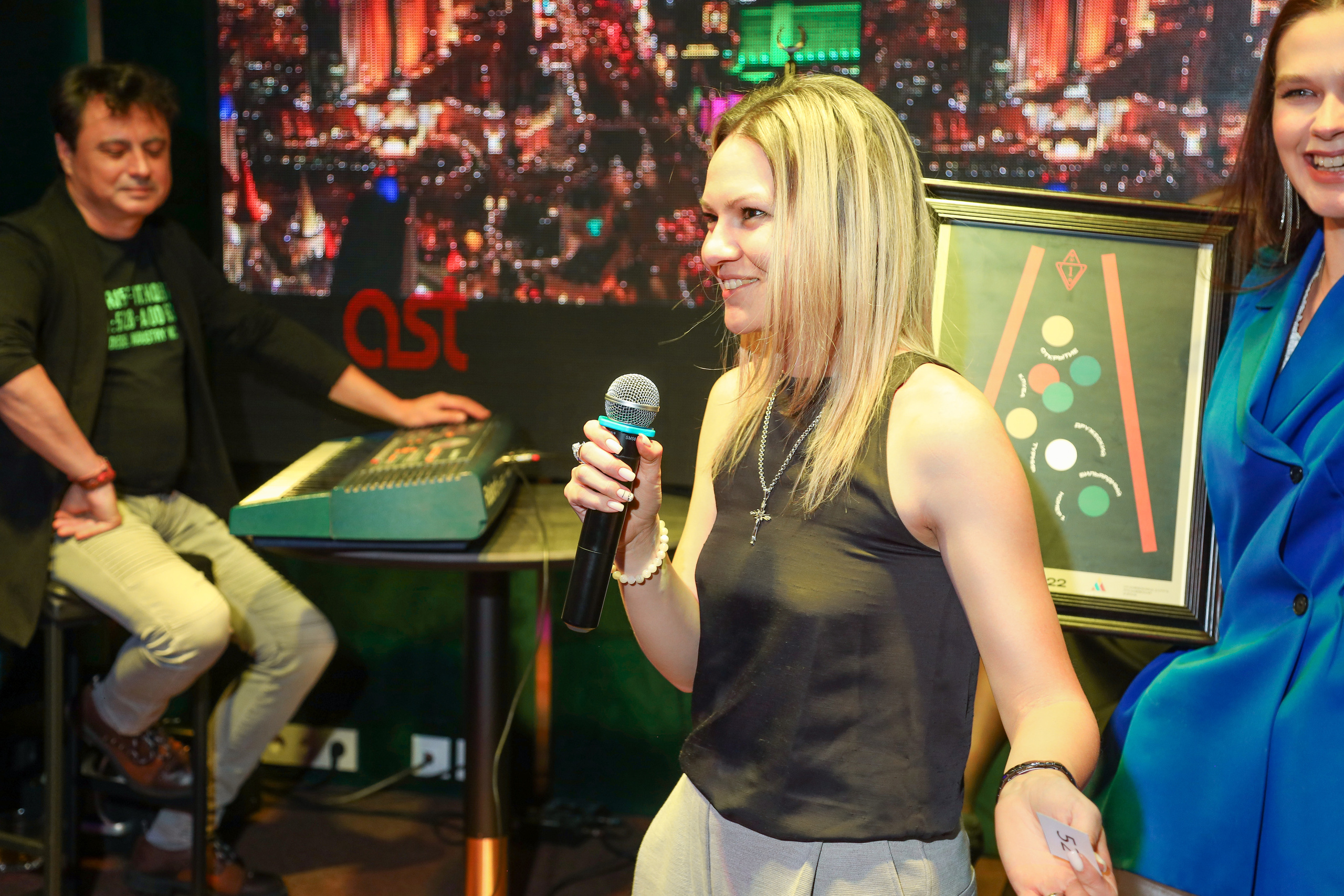 Бильярдная № 1. Фотограф Антон Чупринин