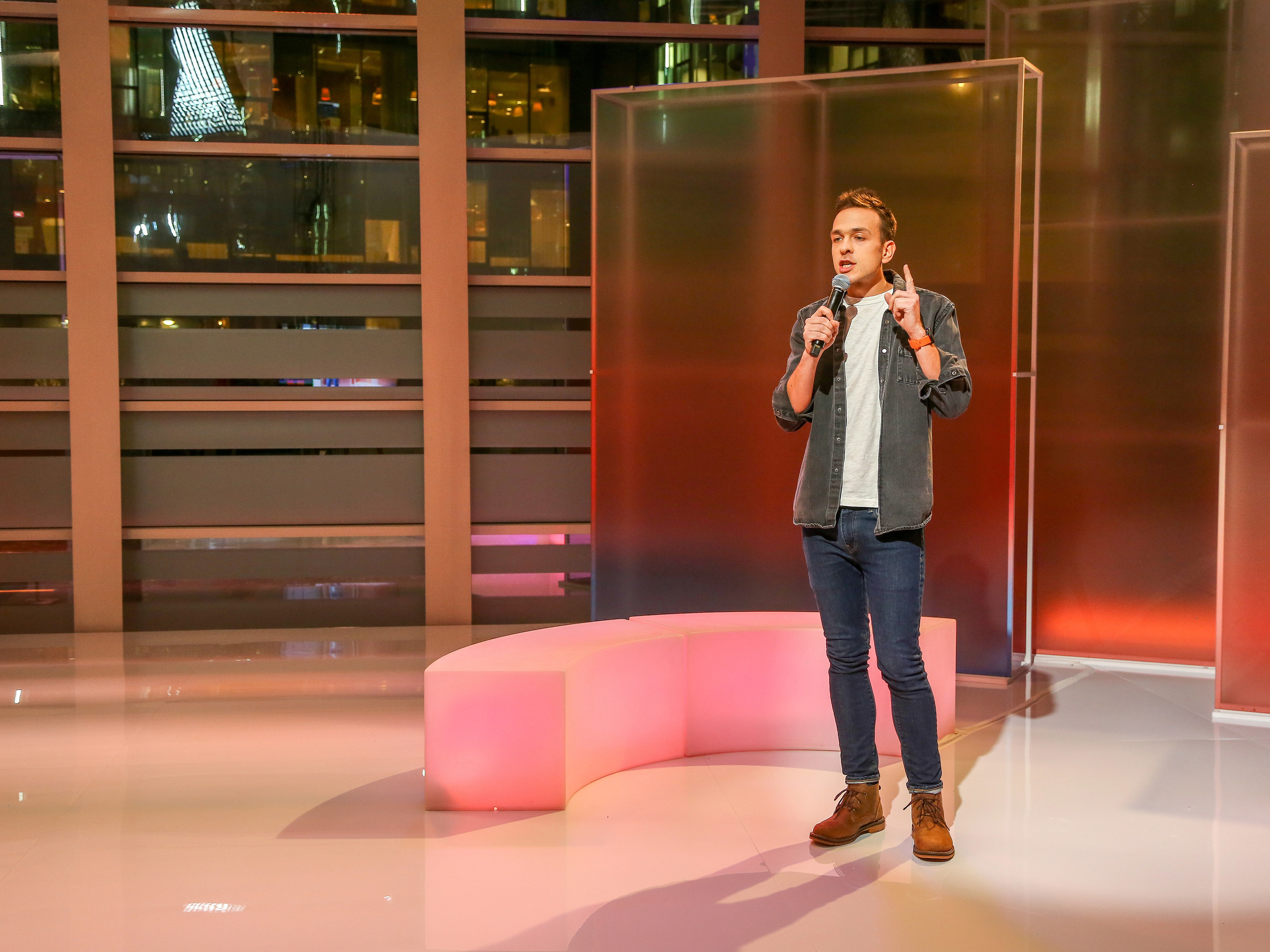 Яндекс прямой эфир. Фотограф Антон Чупринин