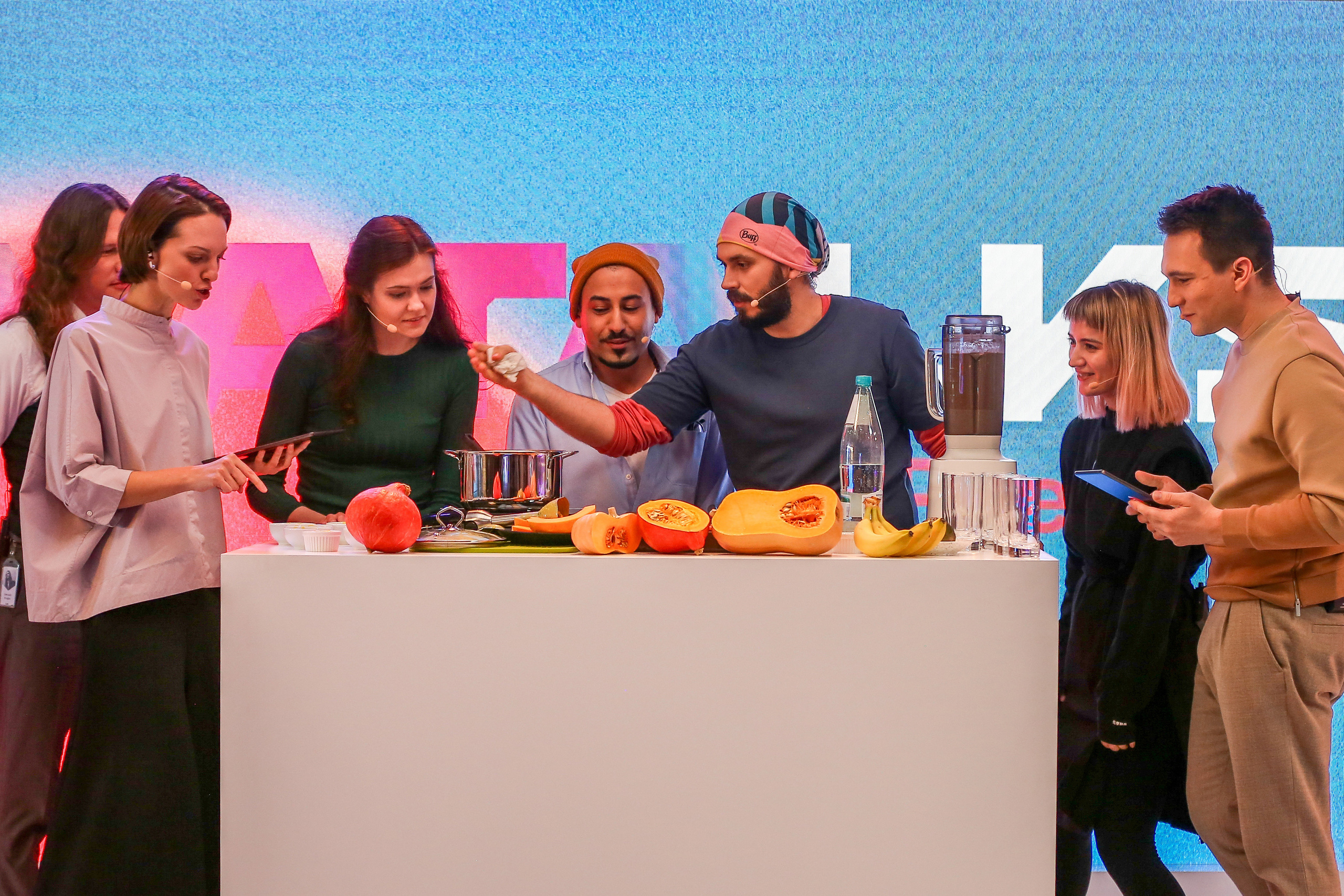 Яндекс прямой эфир. Фотограф Антон Чупринин