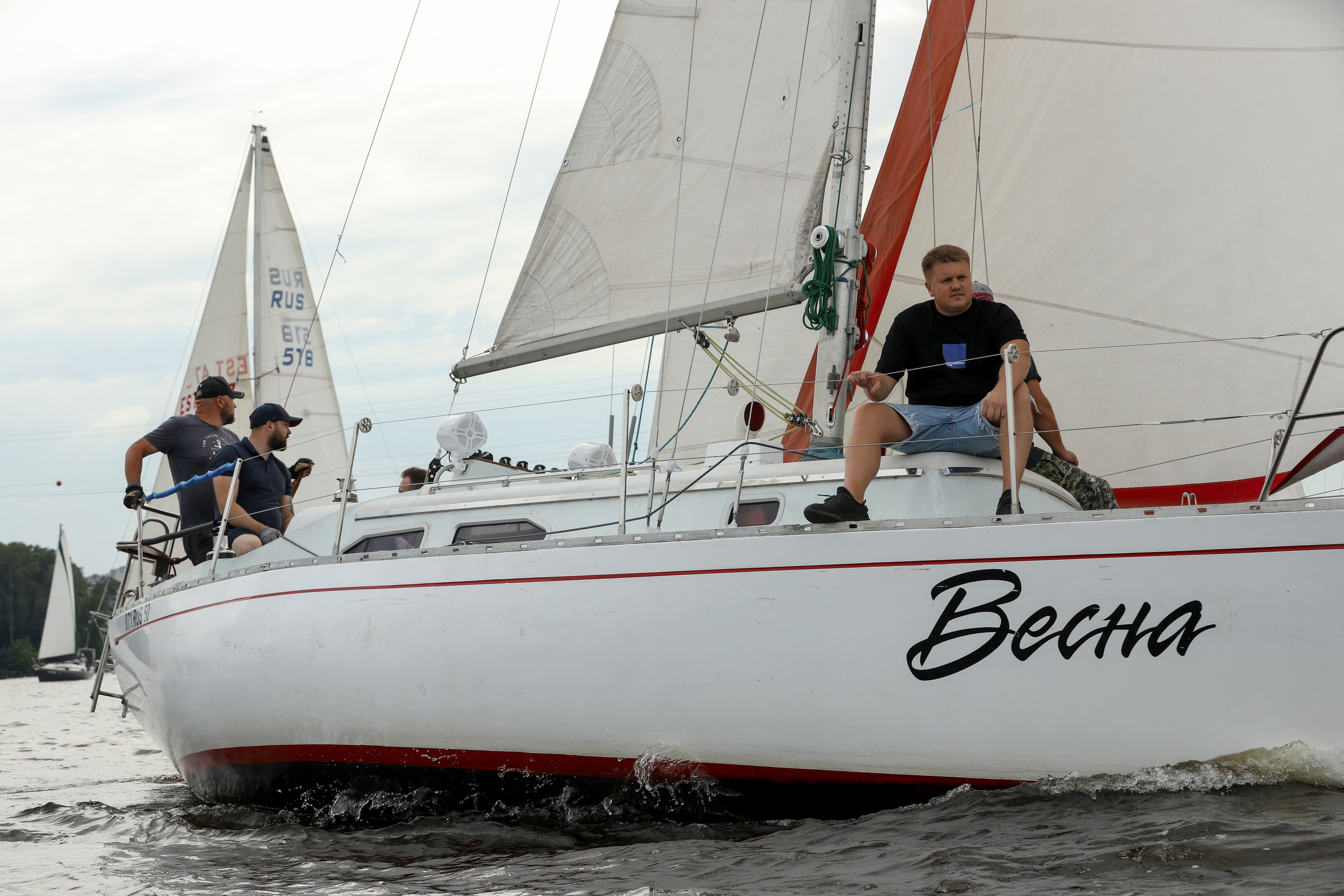 Фасадные решения — Регата. Фотограф Антон Чупринин