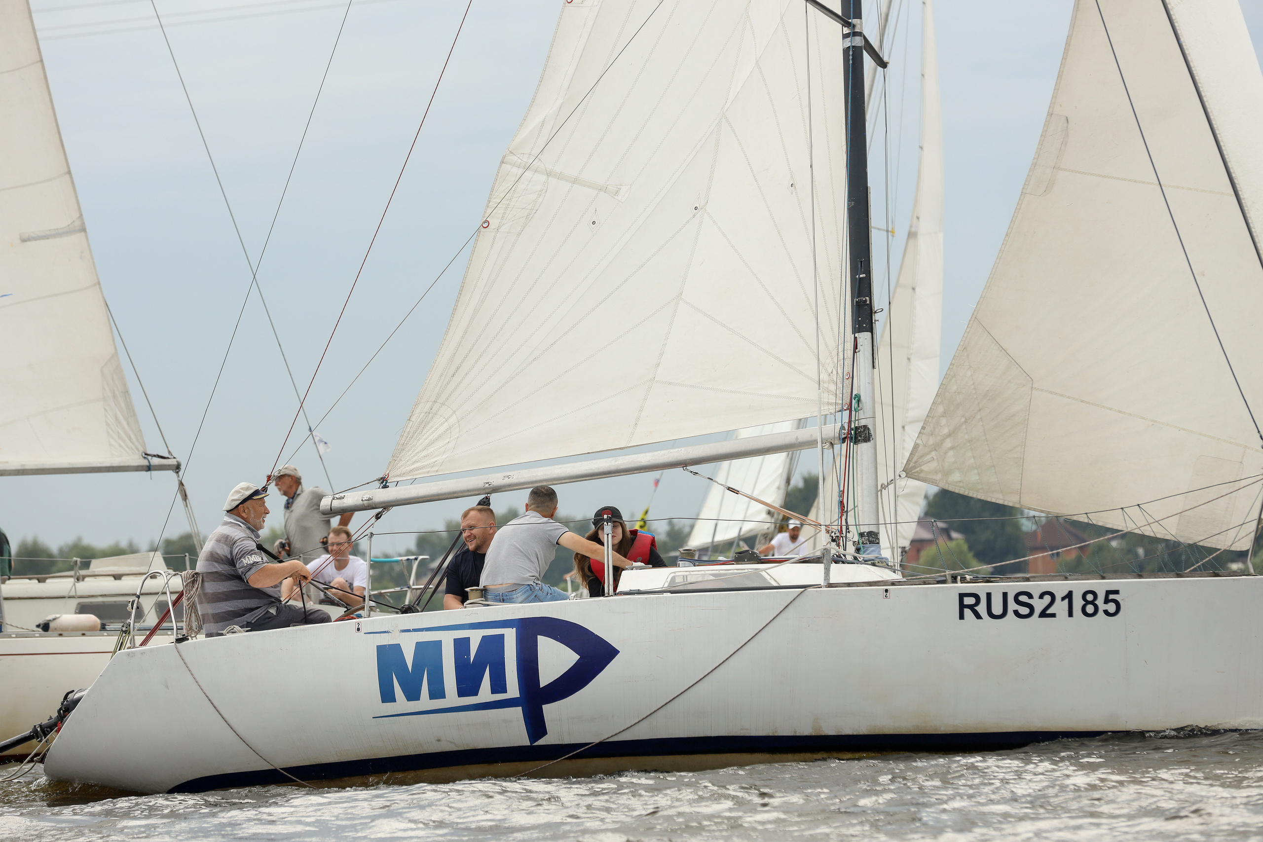 Фасадные решения — Регата. Фотограф Антон Чупринин