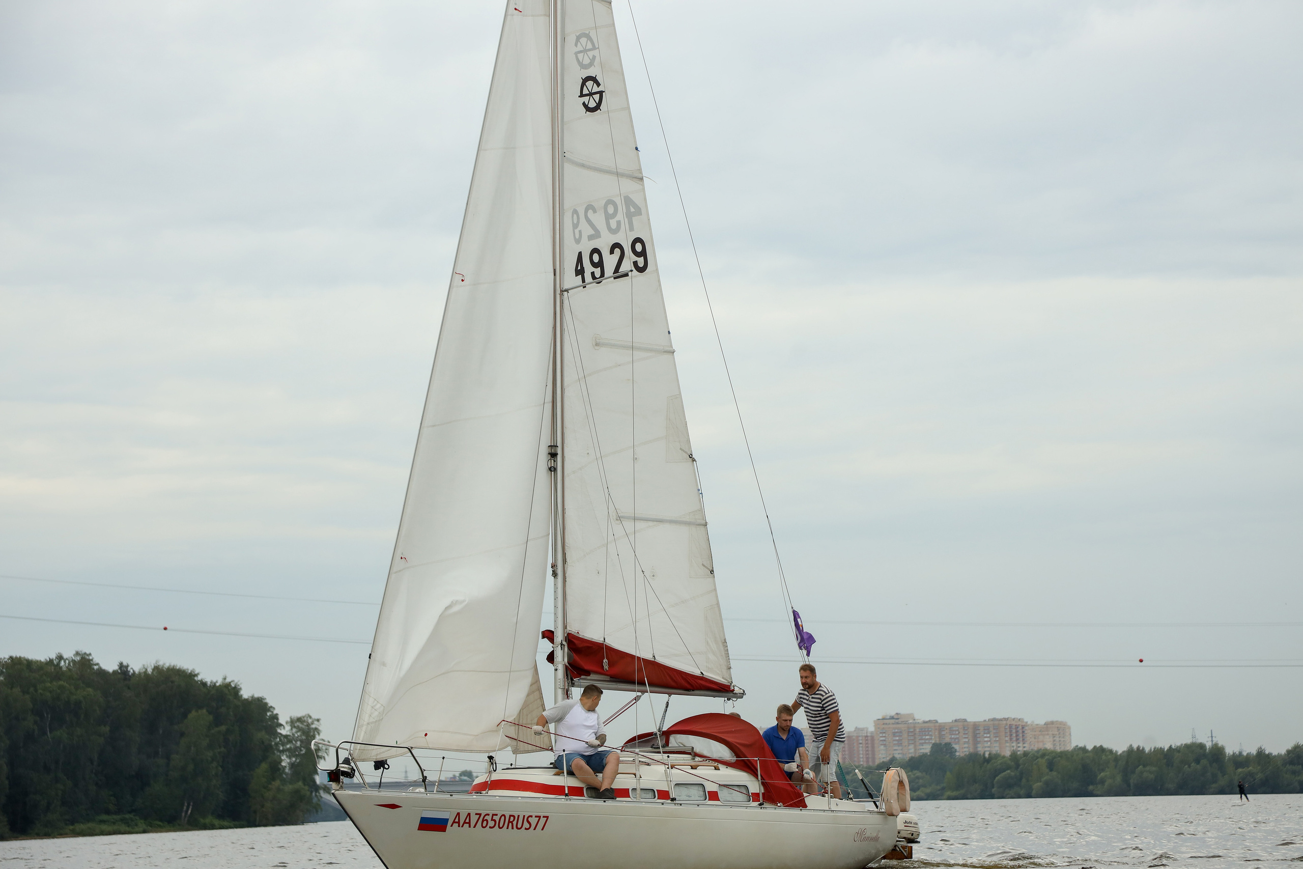 Фасадные решения — Регата. Фотограф Антон Чупринин