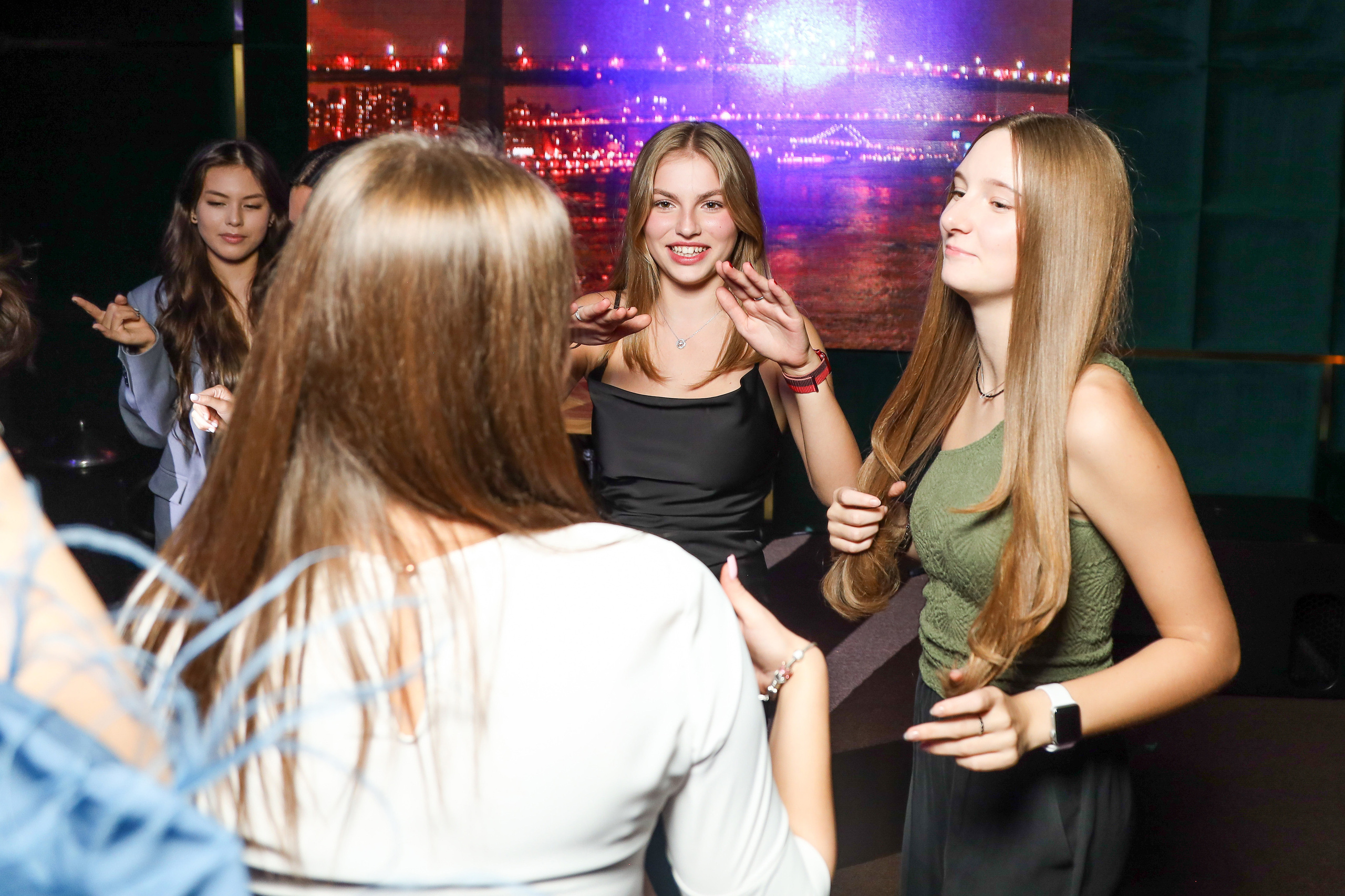 День Рождения Марии. Фотограф Антон Чупринин