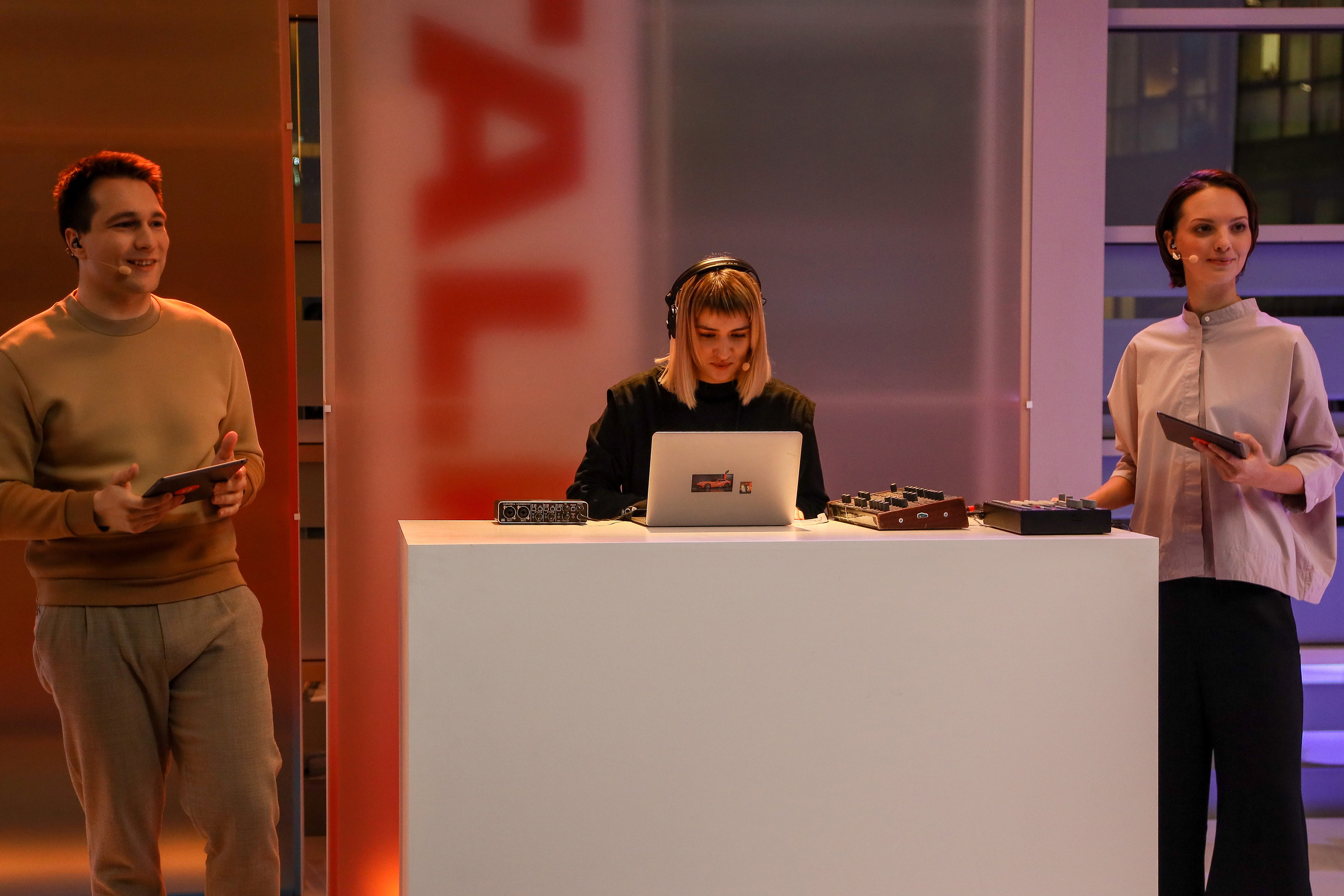 Яндекс прямой эфир. Фотограф Антон Чупринин