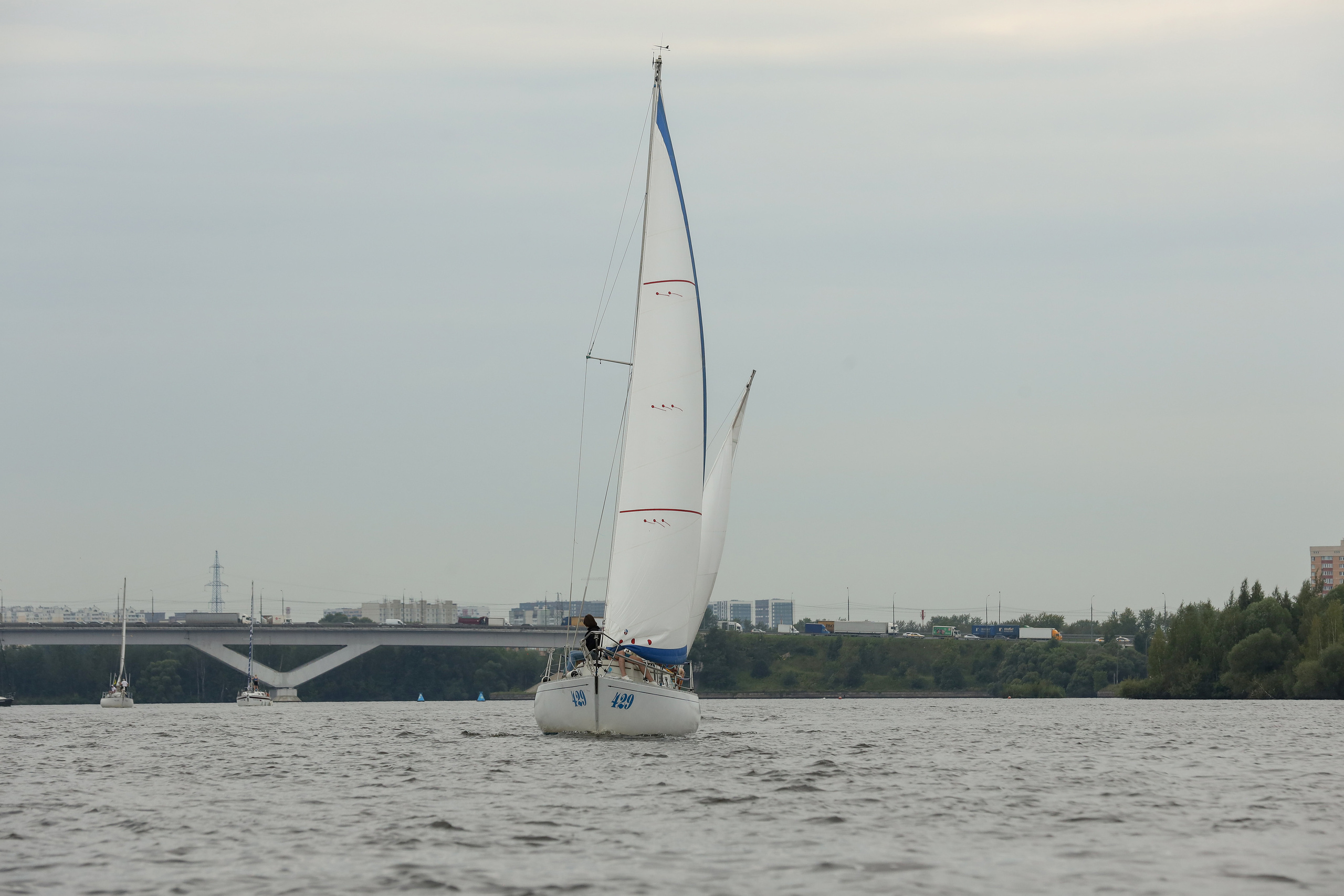 Фасадные решения — Регата. Фотограф Антон Чупринин