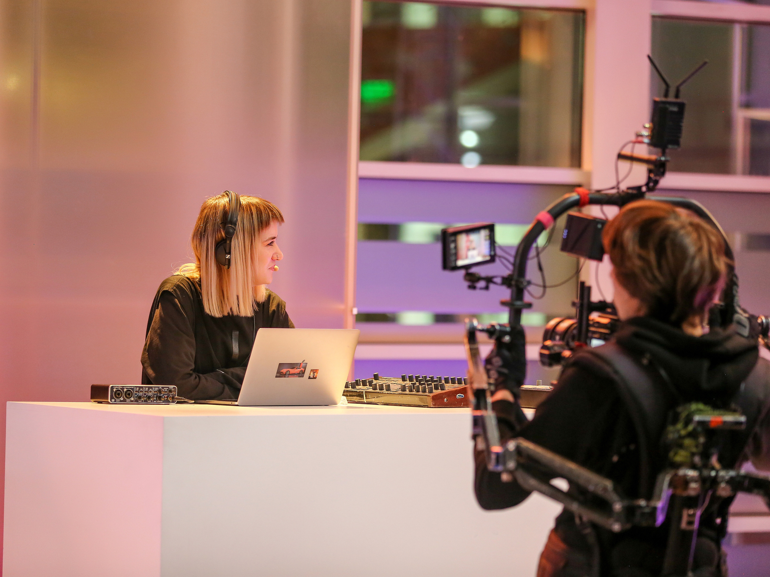 Яндекс прямой эфир. Фотограф Антон Чупринин