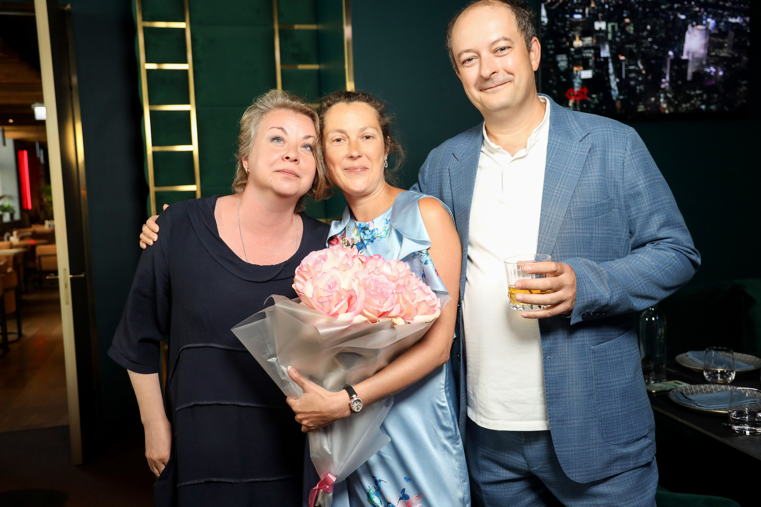 ДР Ольги. Фотограф Антон Чупринин