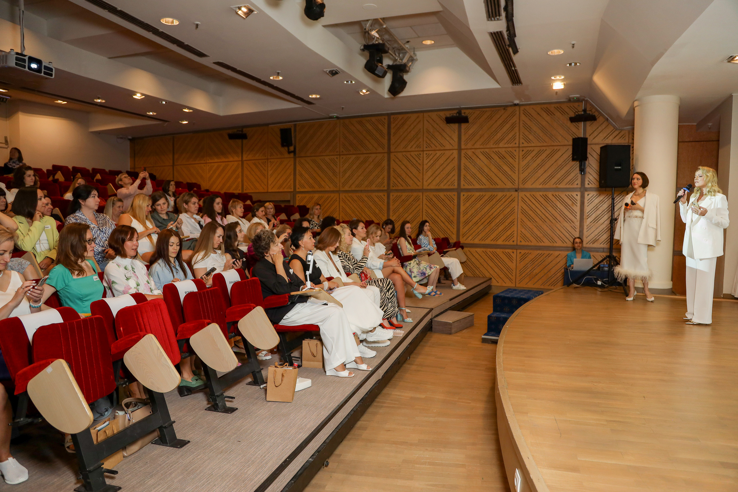 Level UP. Фотограф Антон Чупринин