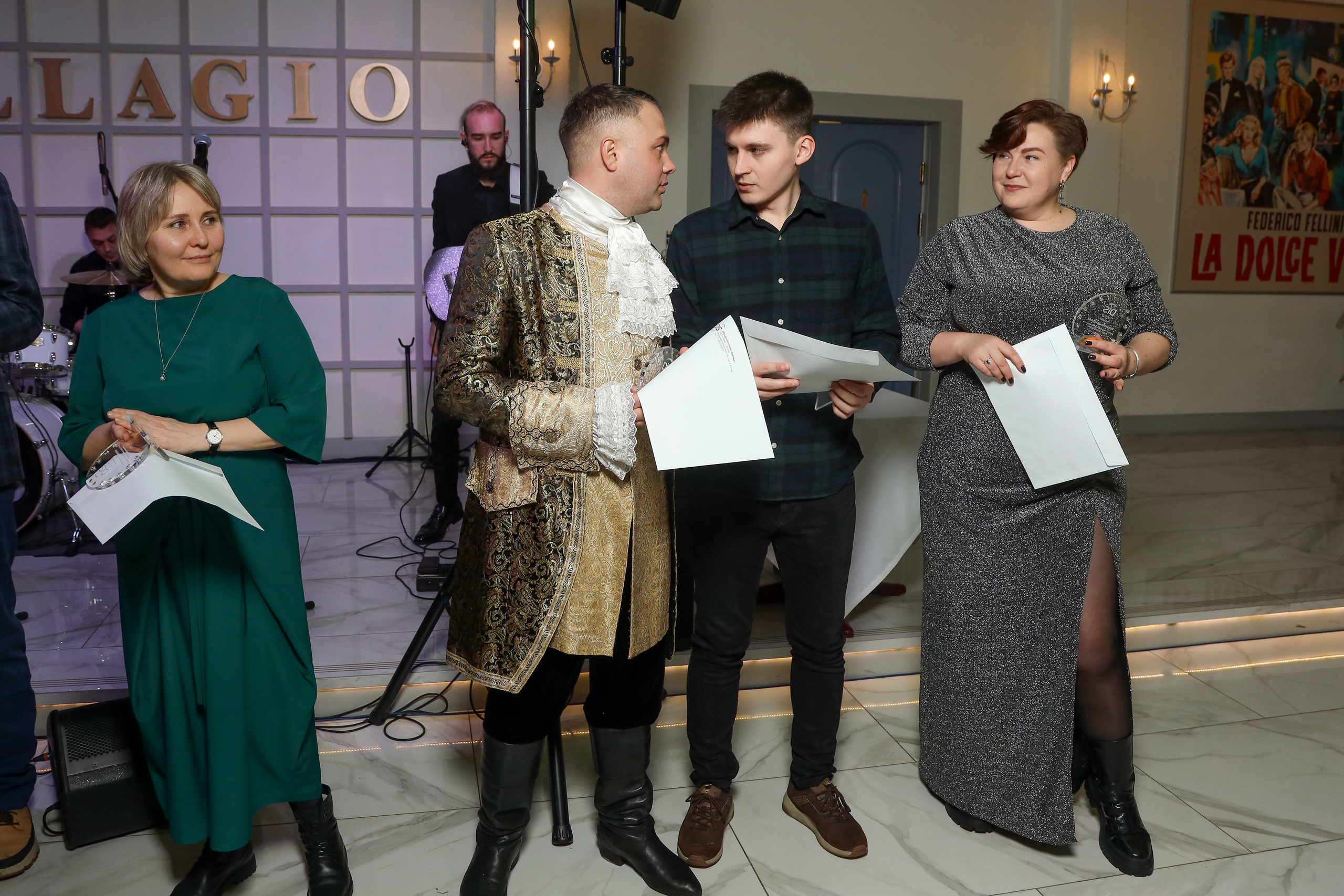 Dis Group 22.12.22. Фотограф Антон Чупринин