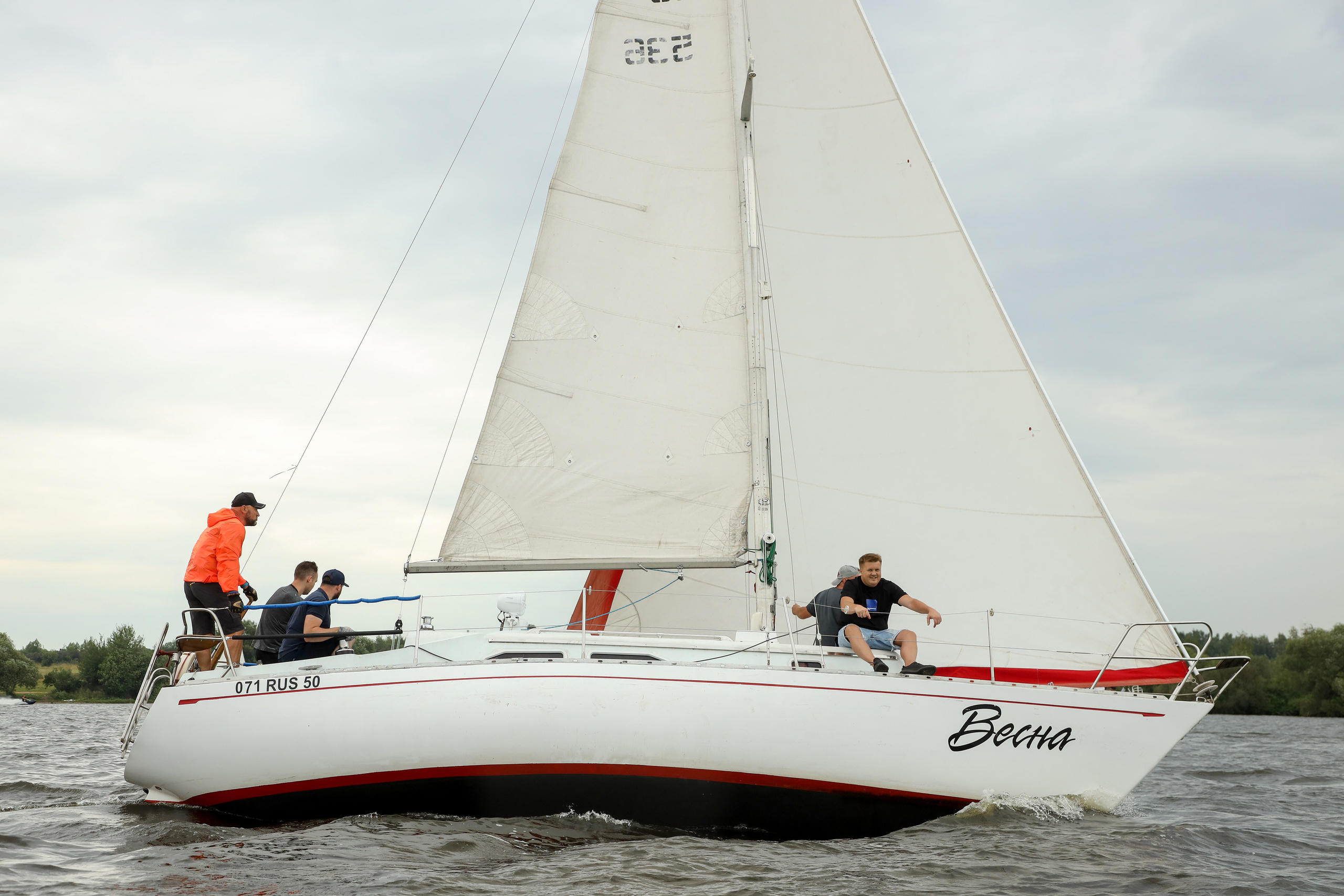 Фасадные решения — Регата. Фотограф Антон Чупринин