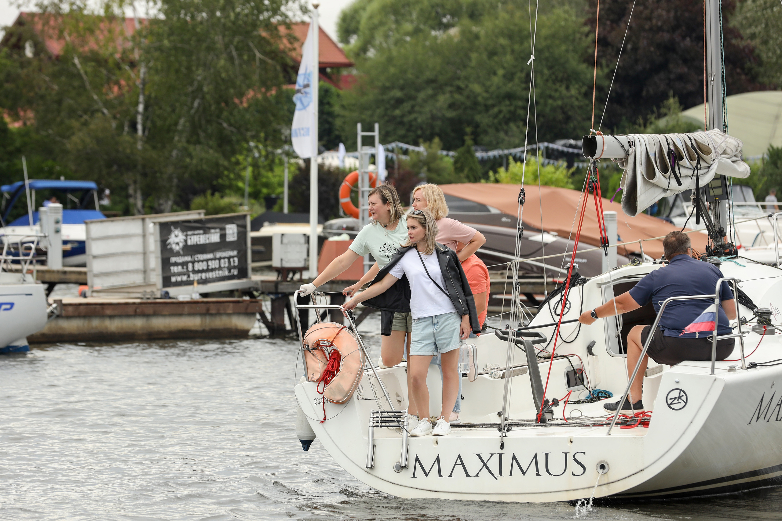 Фасадные решения — Регата. Фотограф Антон Чупринин