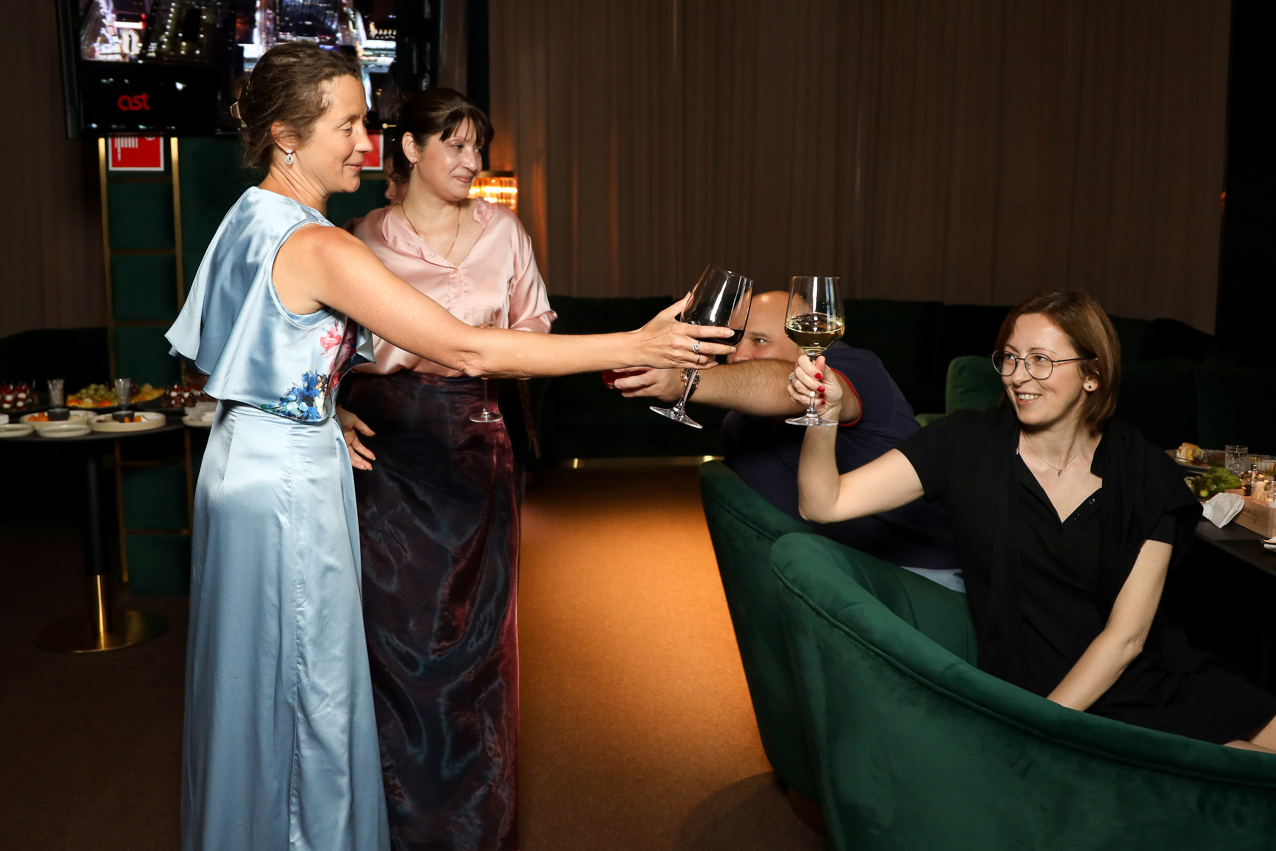 ДР Ольги. Фотограф Антон Чупринин