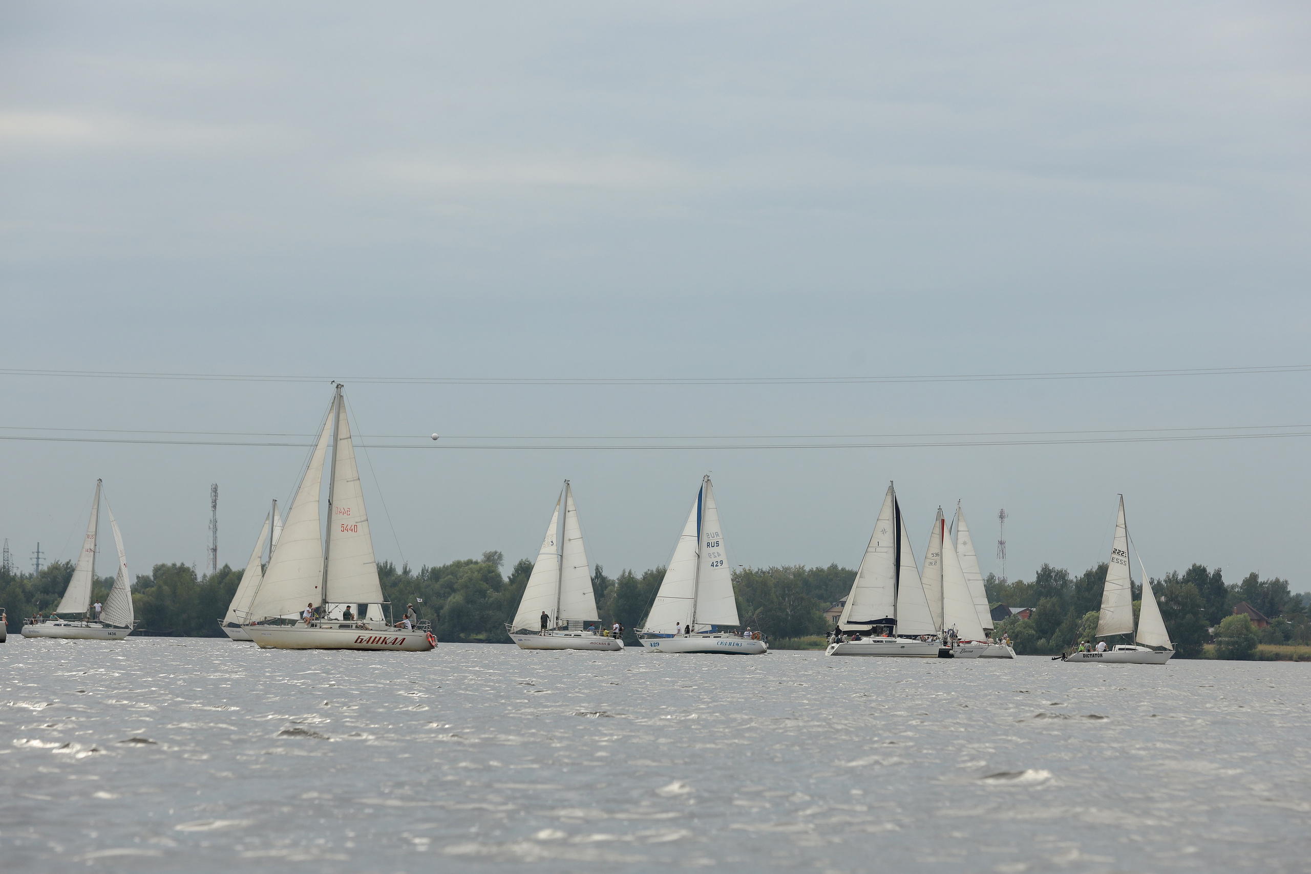 Фасадные решения — Регата. Фотограф Антон Чупринин