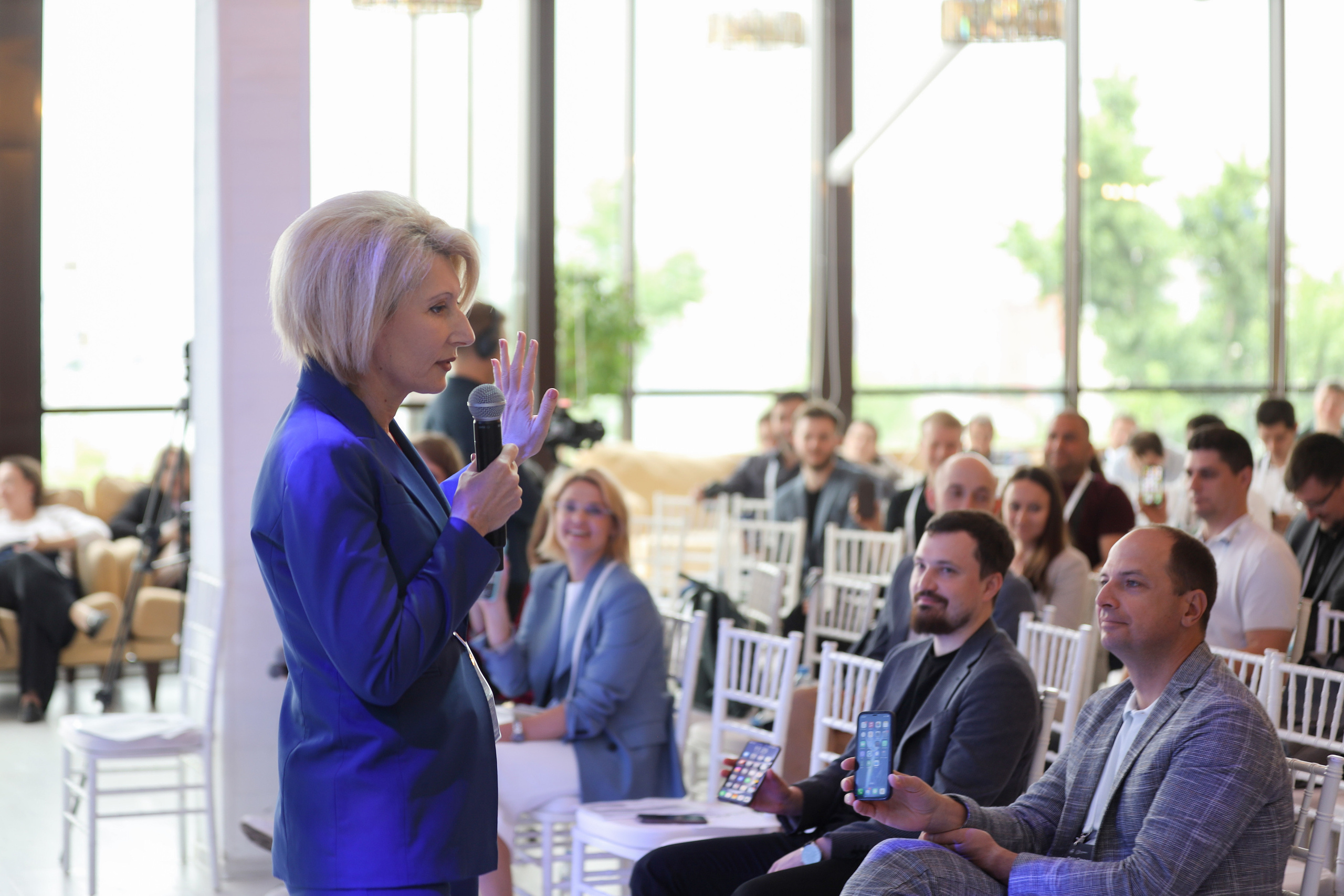 Дата Саммит. Фотограф Антон Чупринин