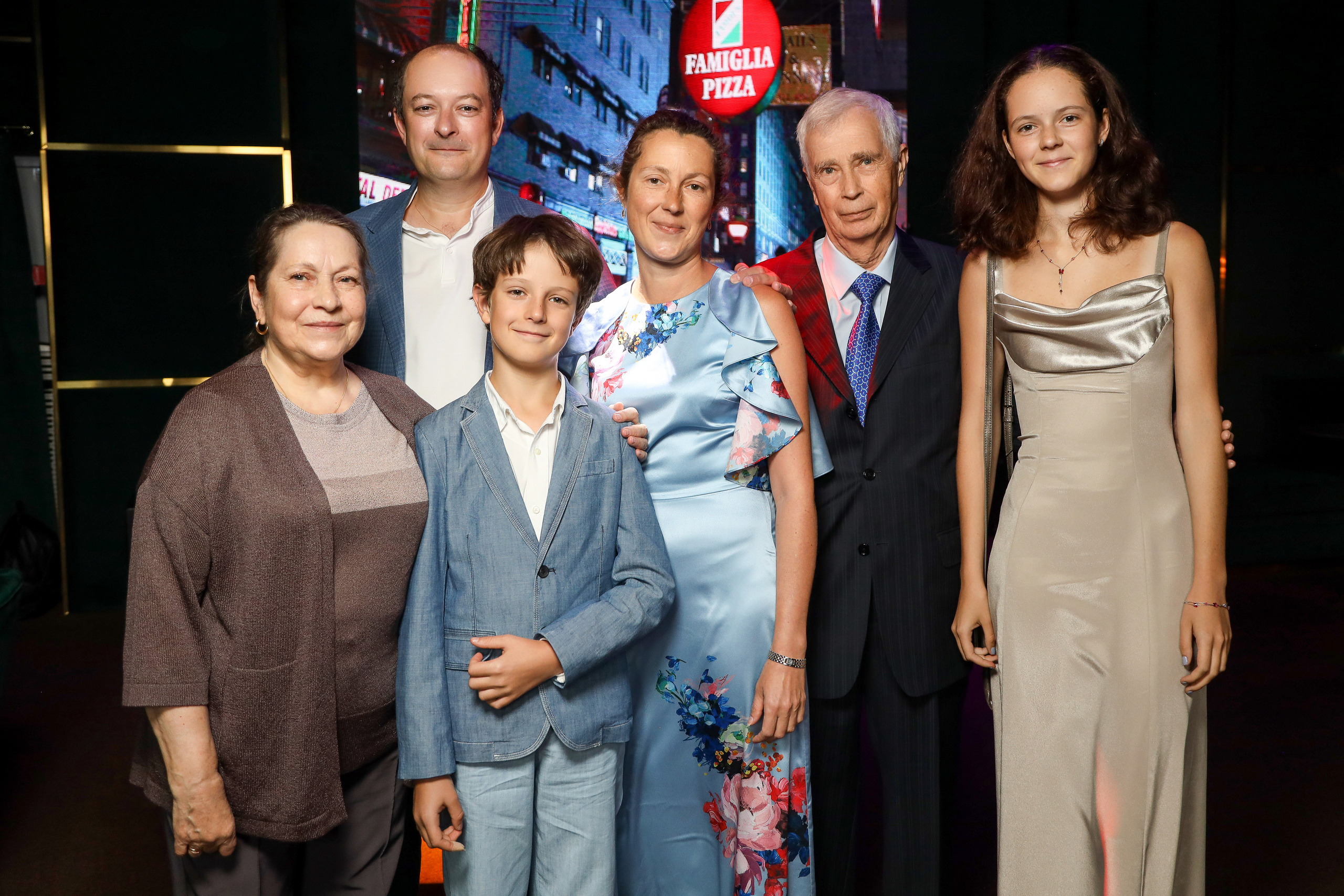 ДР Ольги. Фотограф Антон Чупринин