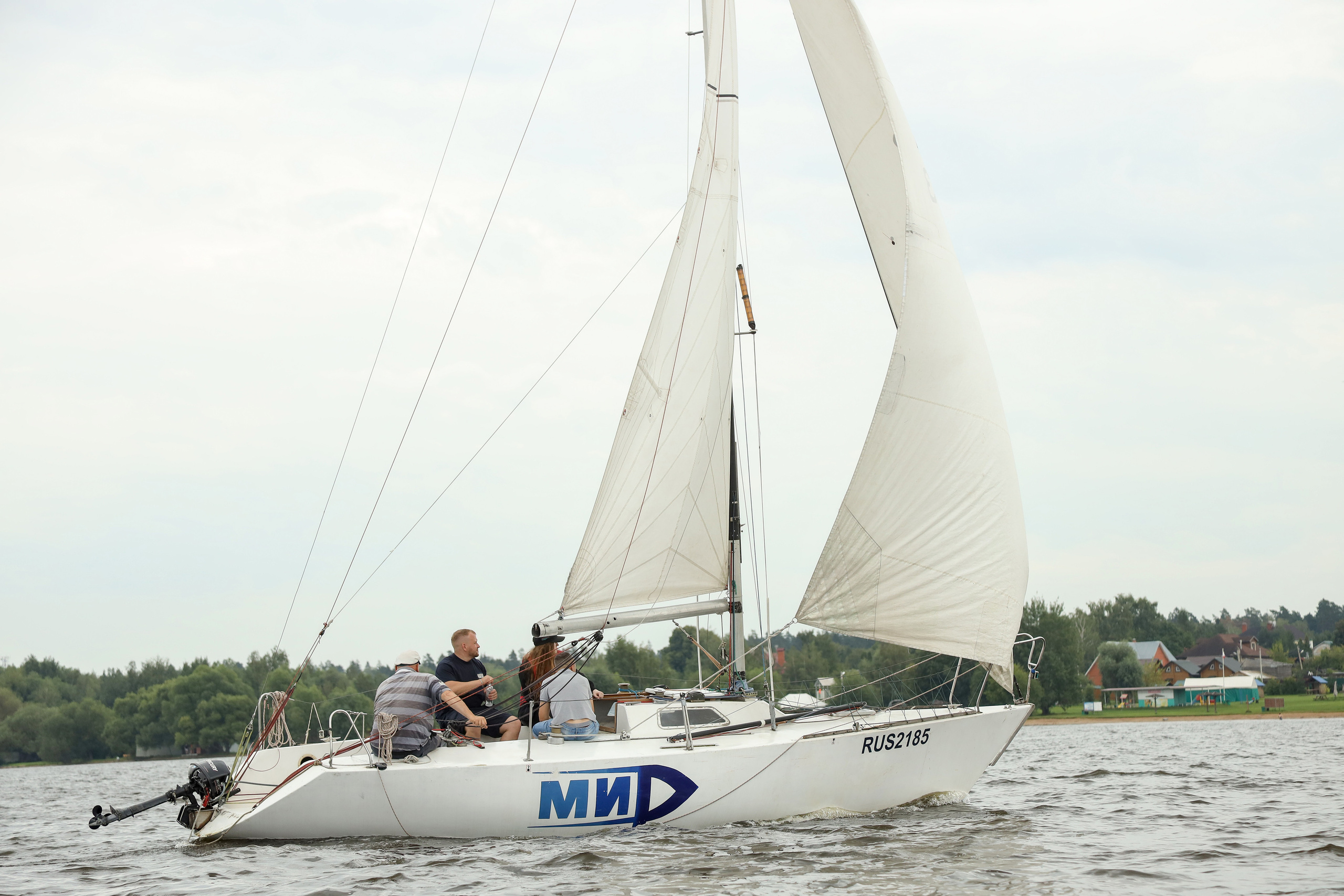 Фасадные решения — Регата. Фотограф Антон Чупринин