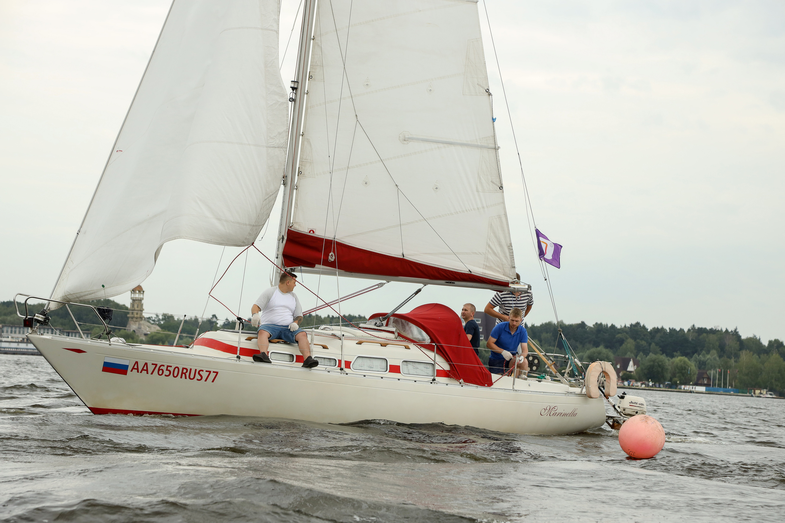 Фасадные решения — Регата. Фотограф Антон Чупринин