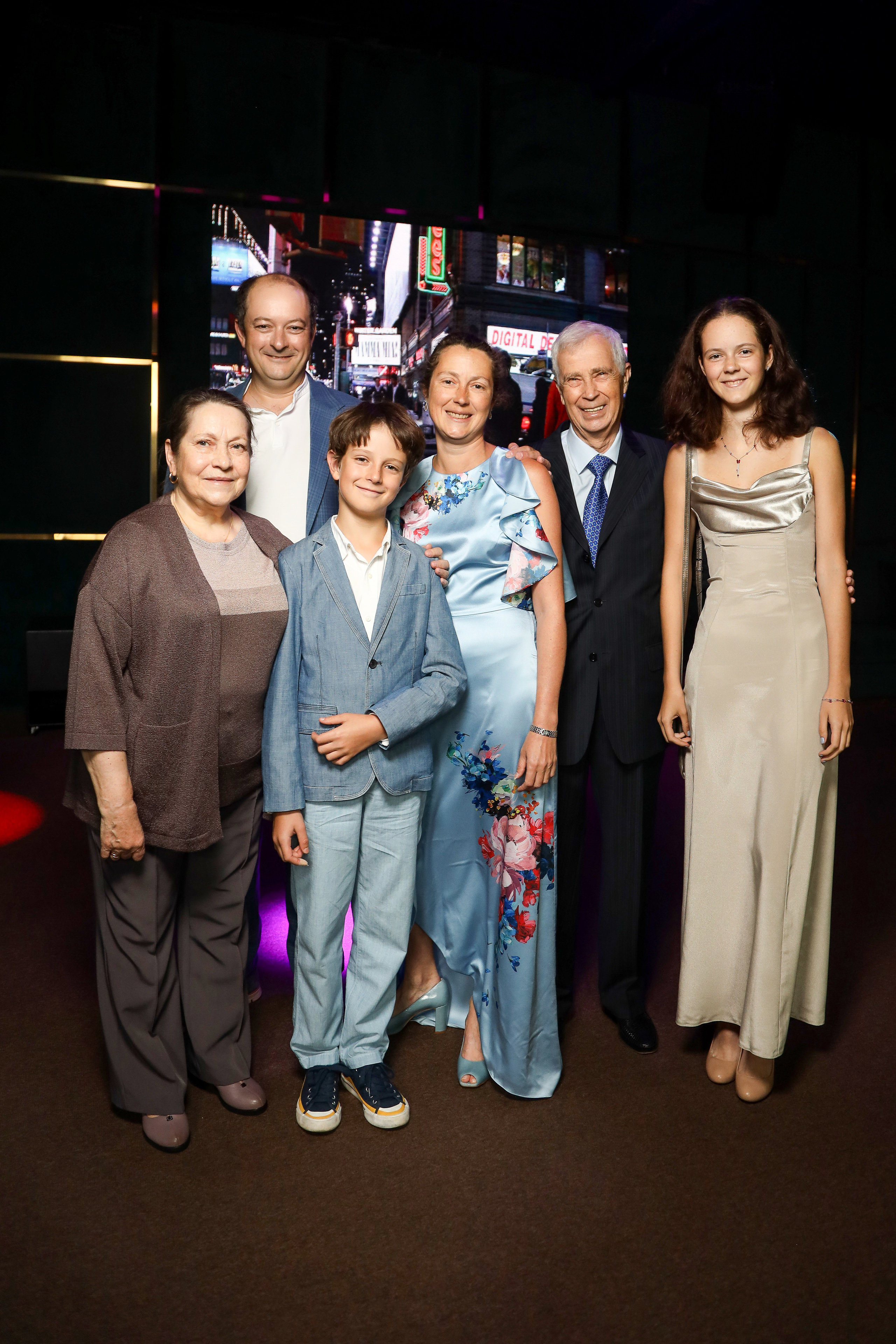 ДР Ольги. Фотограф Антон Чупринин