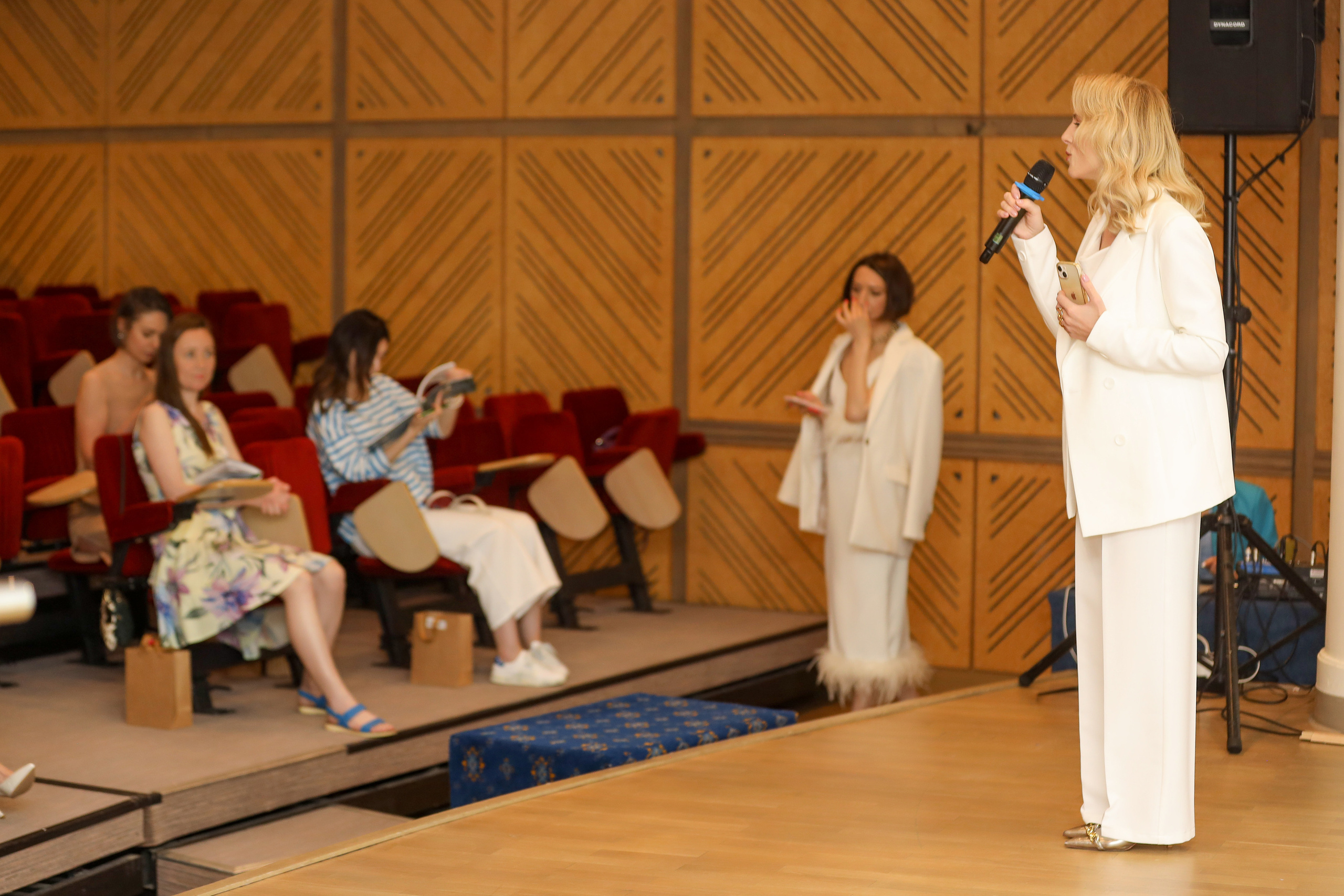 Level UP. Фотограф Антон Чупринин