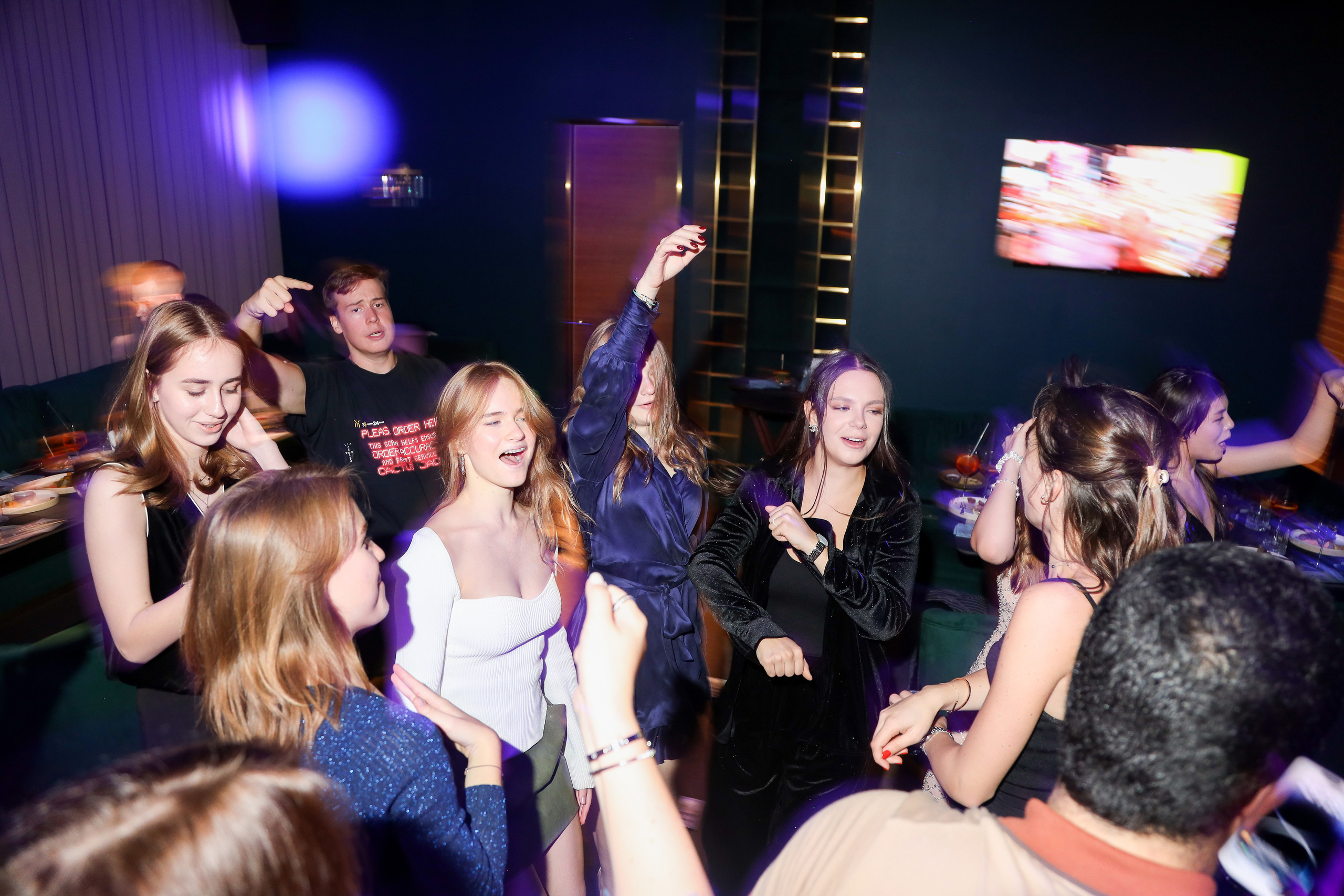 День Рождения Марии. Фотограф Антон Чупринин