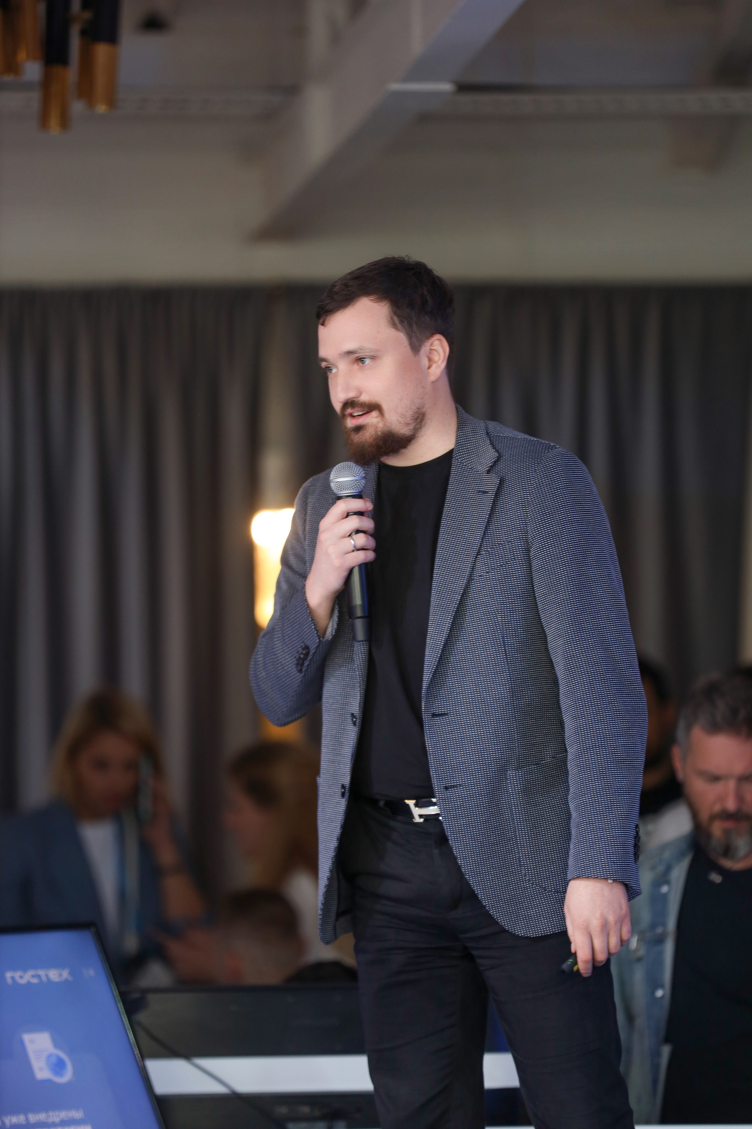 Дата Саммит. Фотограф Антон Чупринин