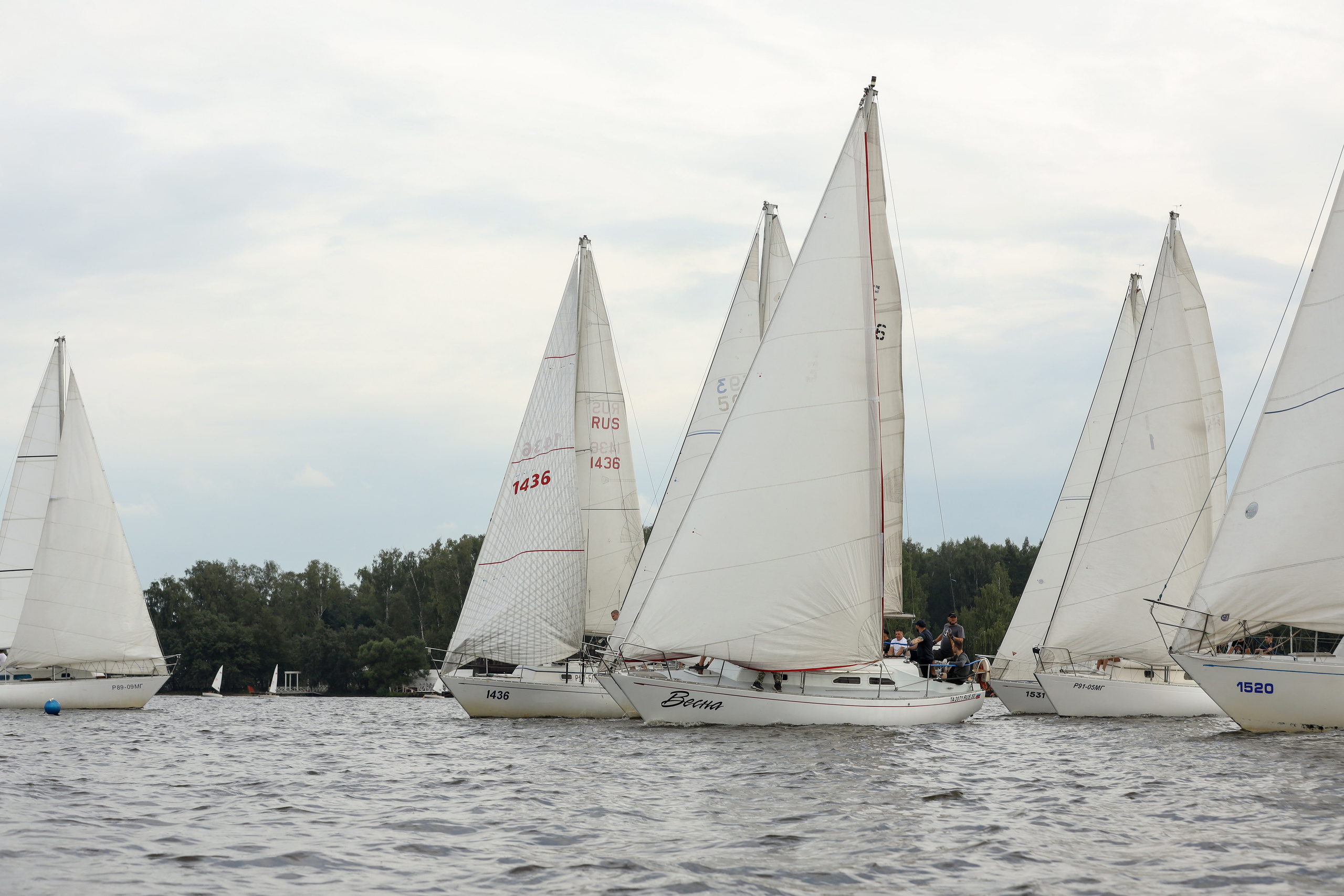 Фасадные решения — Регата. Фотограф Антон Чупринин