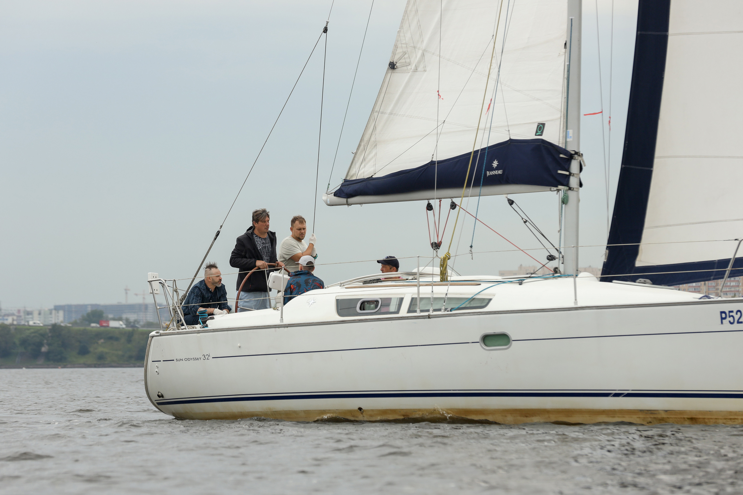 Фасадные решения — Регата. Фотограф Антон Чупринин