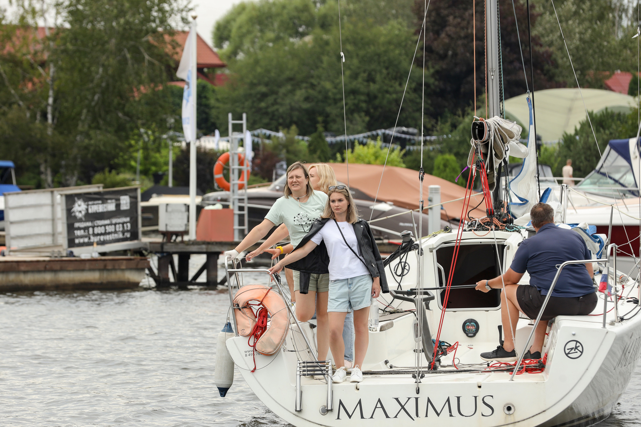 Фасадные решения — Регата. Фотограф Антон Чупринин