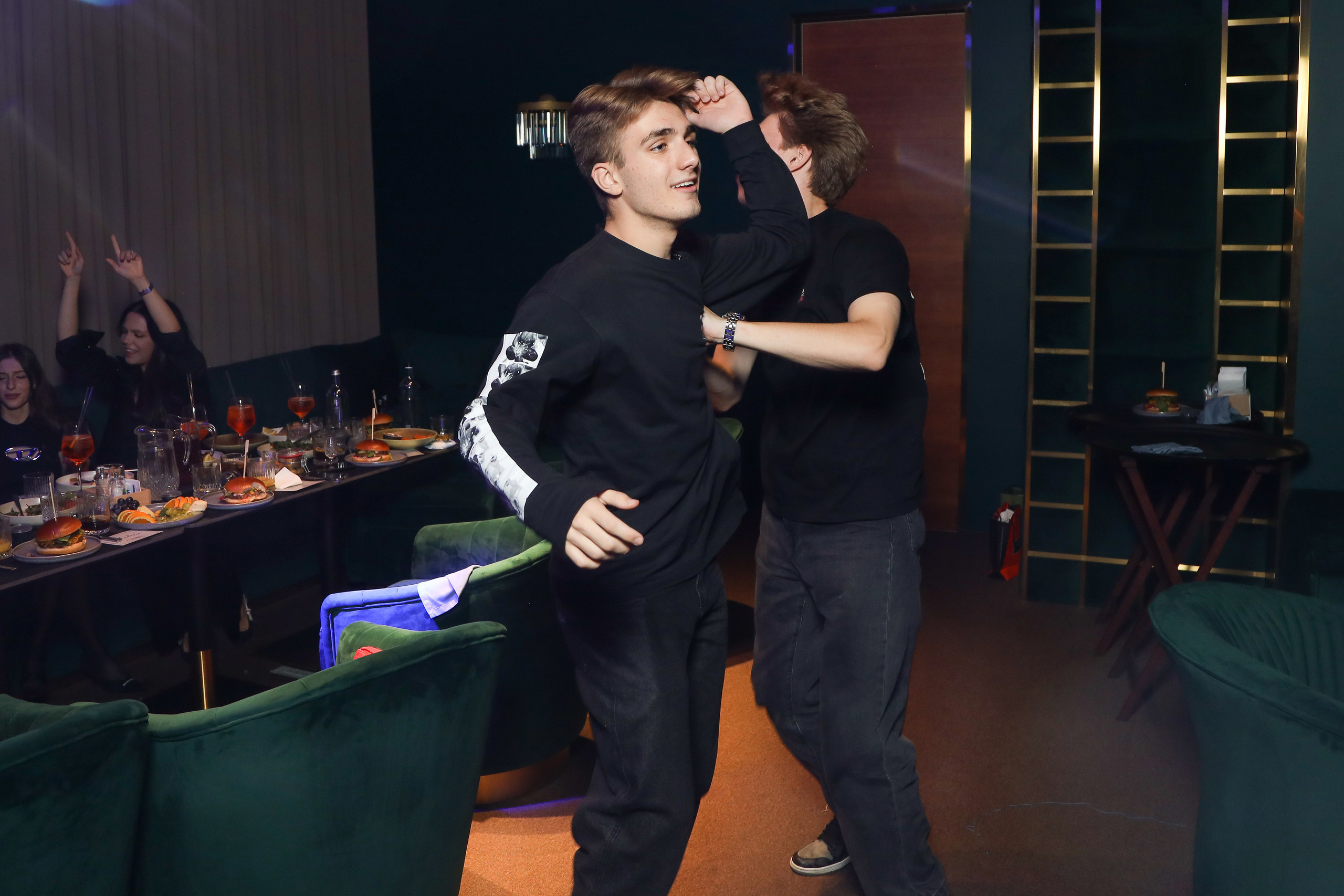 День Рождения Марии. Фотограф Антон Чупринин