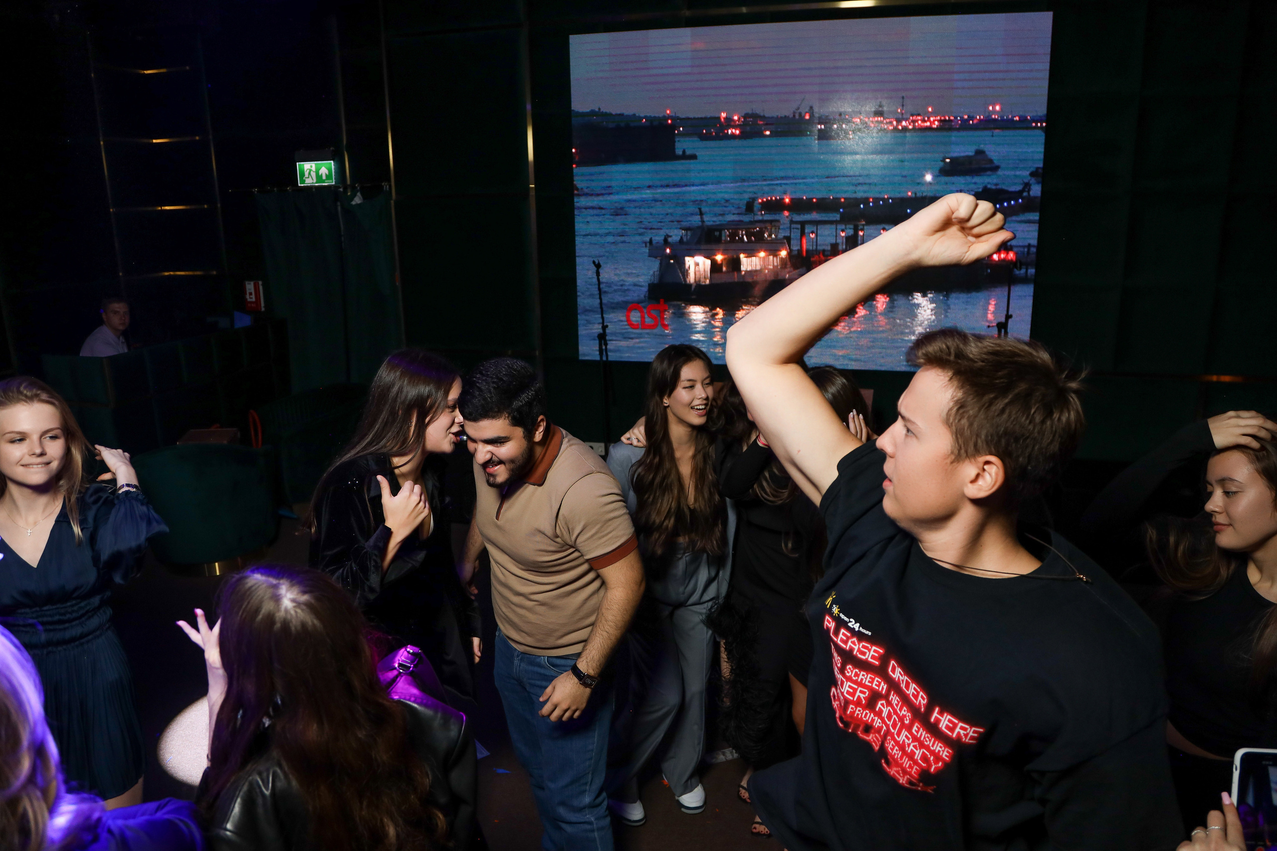 День Рождения Марии. Фотограф Антон Чупринин