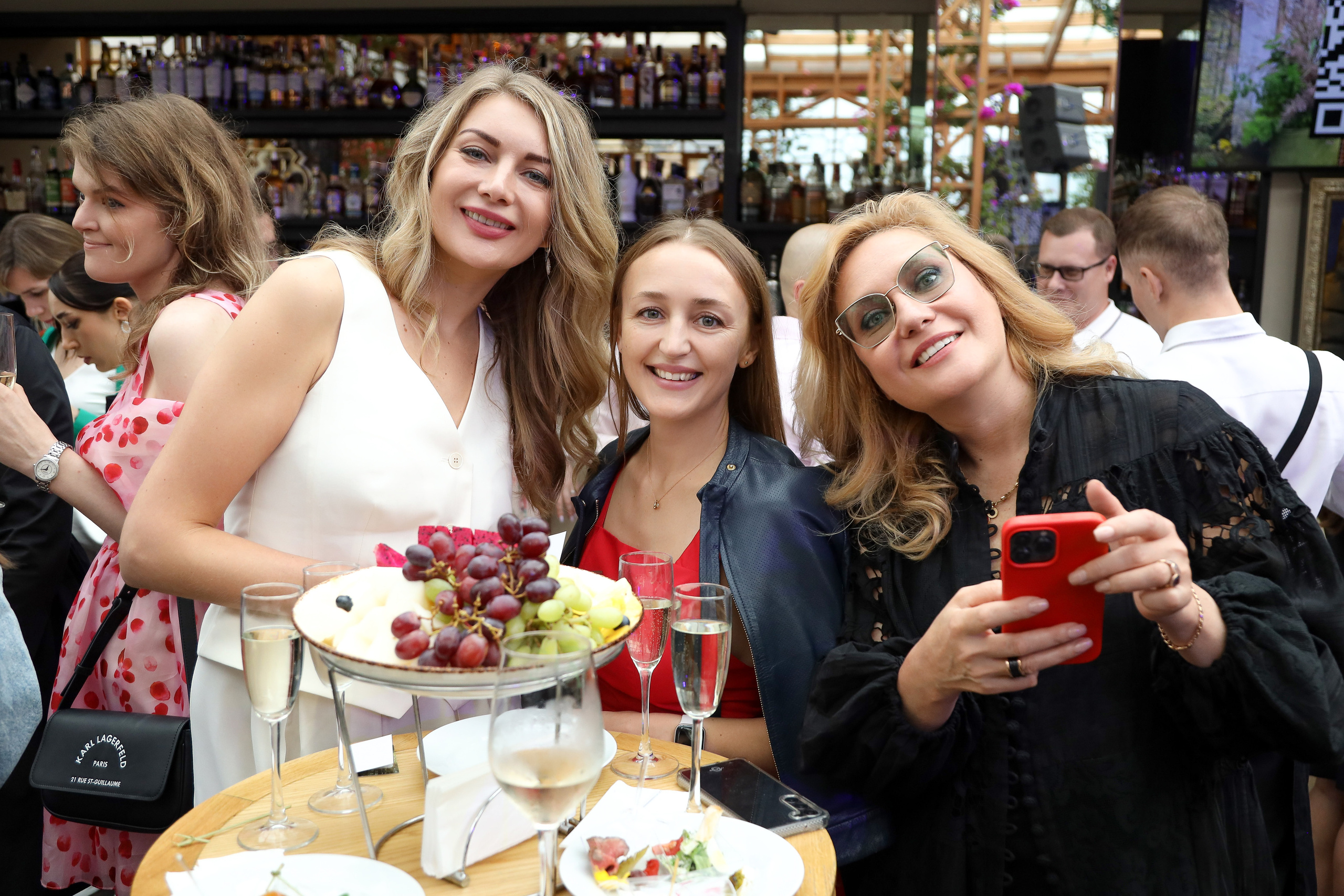 Вечеринка Good Luck. Фотограф Антон Чупринин