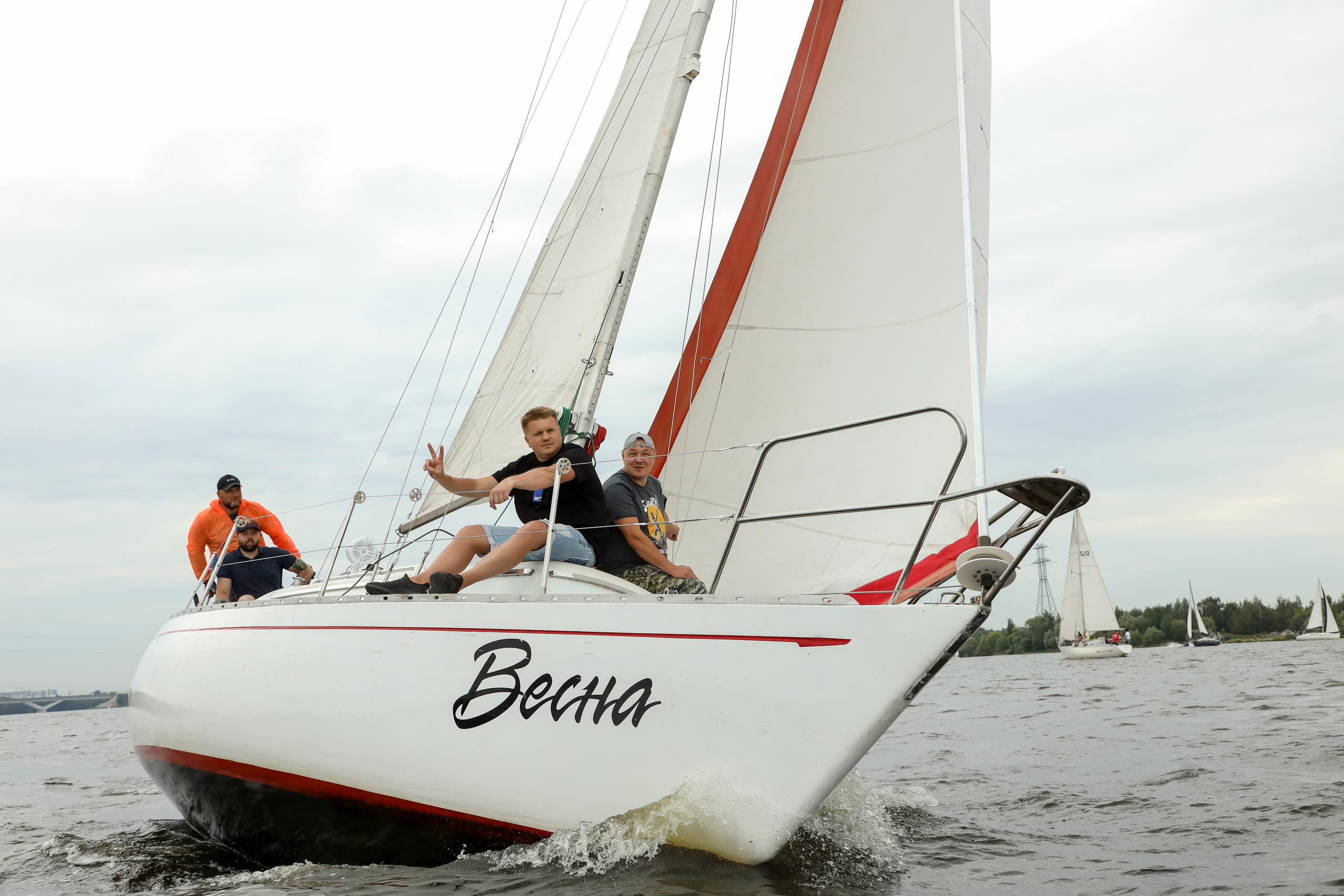 Фасадные решения — Регата. Фотограф Антон Чупринин