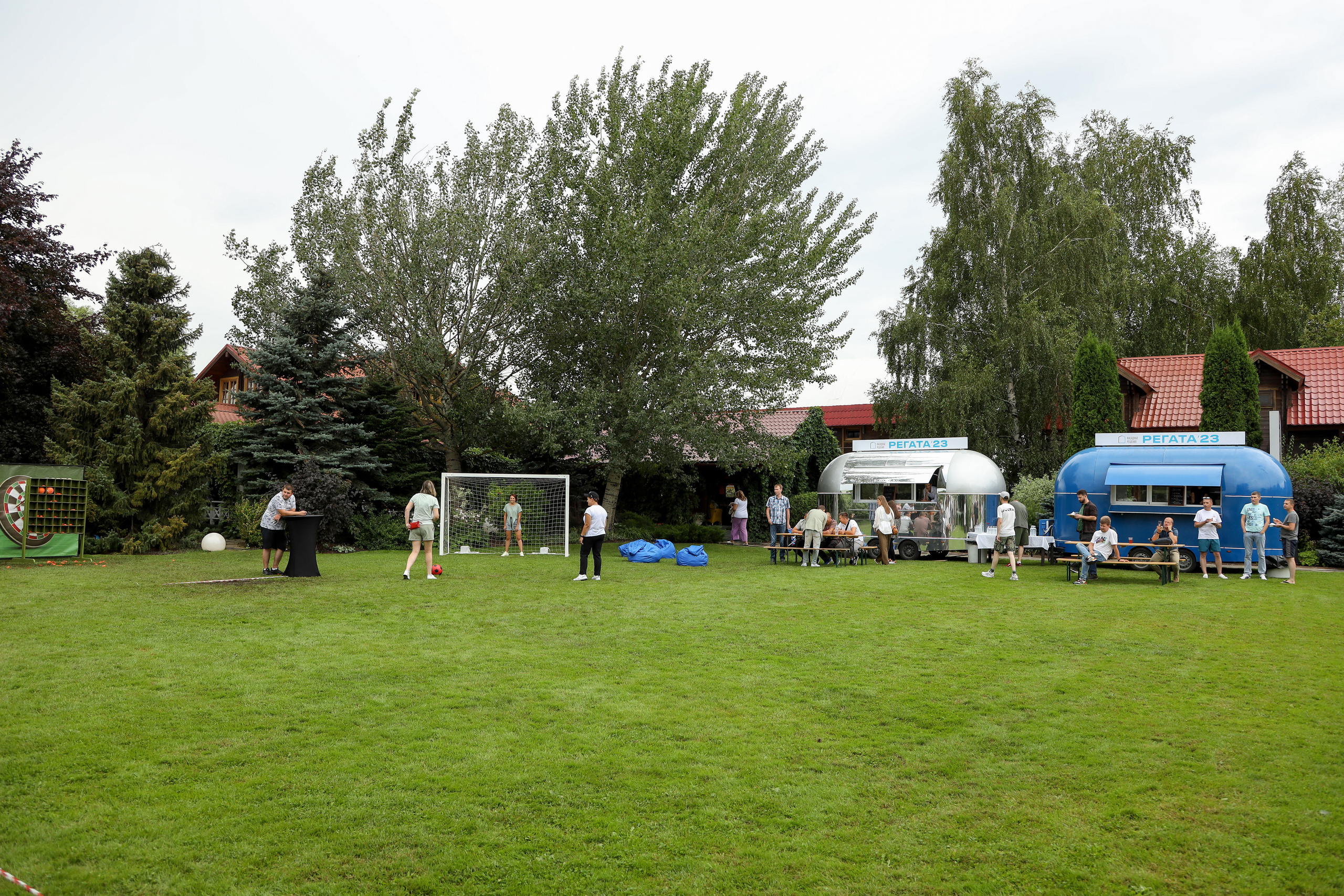 Фасадные решения — Регата. Фотограф Антон Чупринин