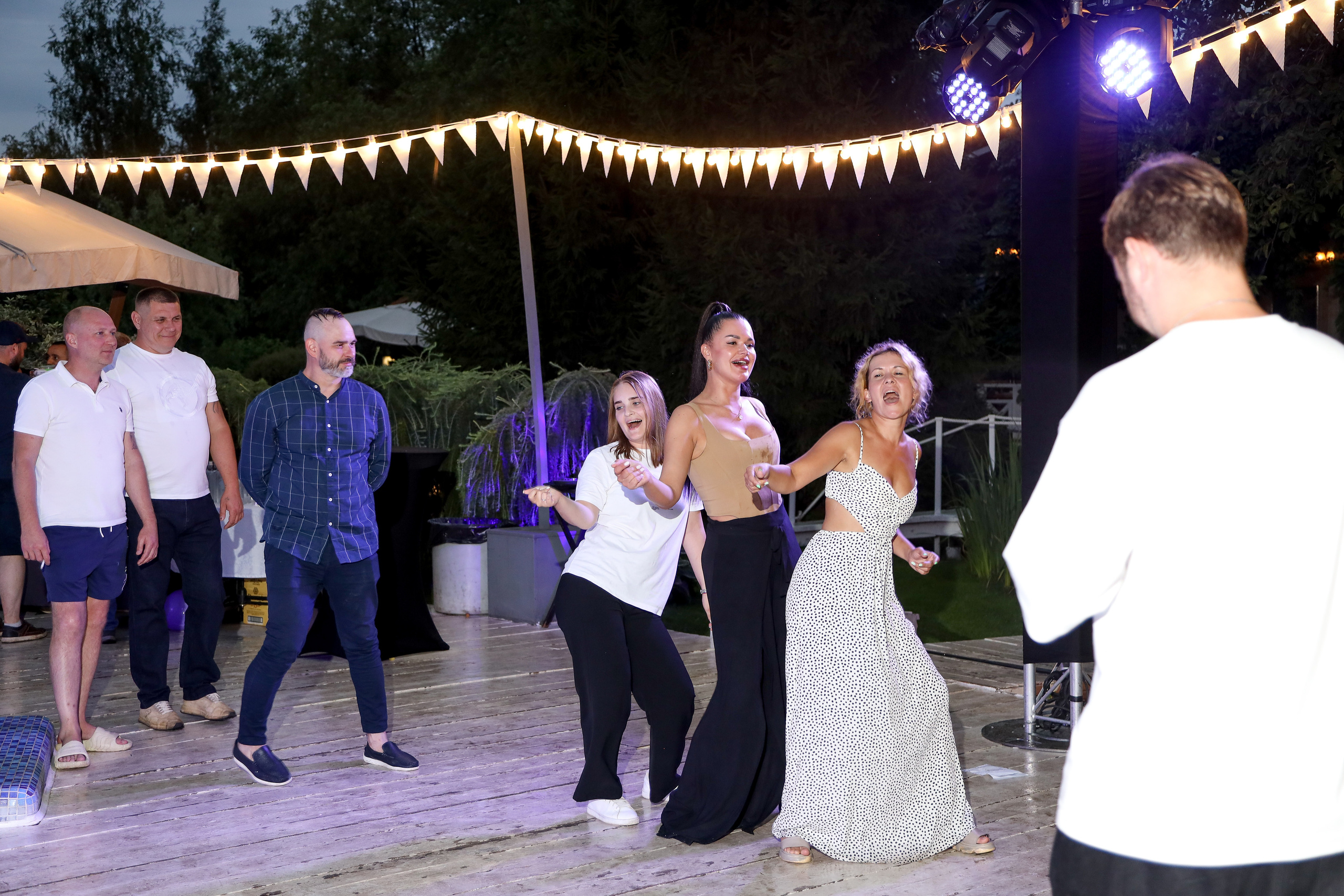 Фасадные решения — Регата. Фотограф Антон Чупринин