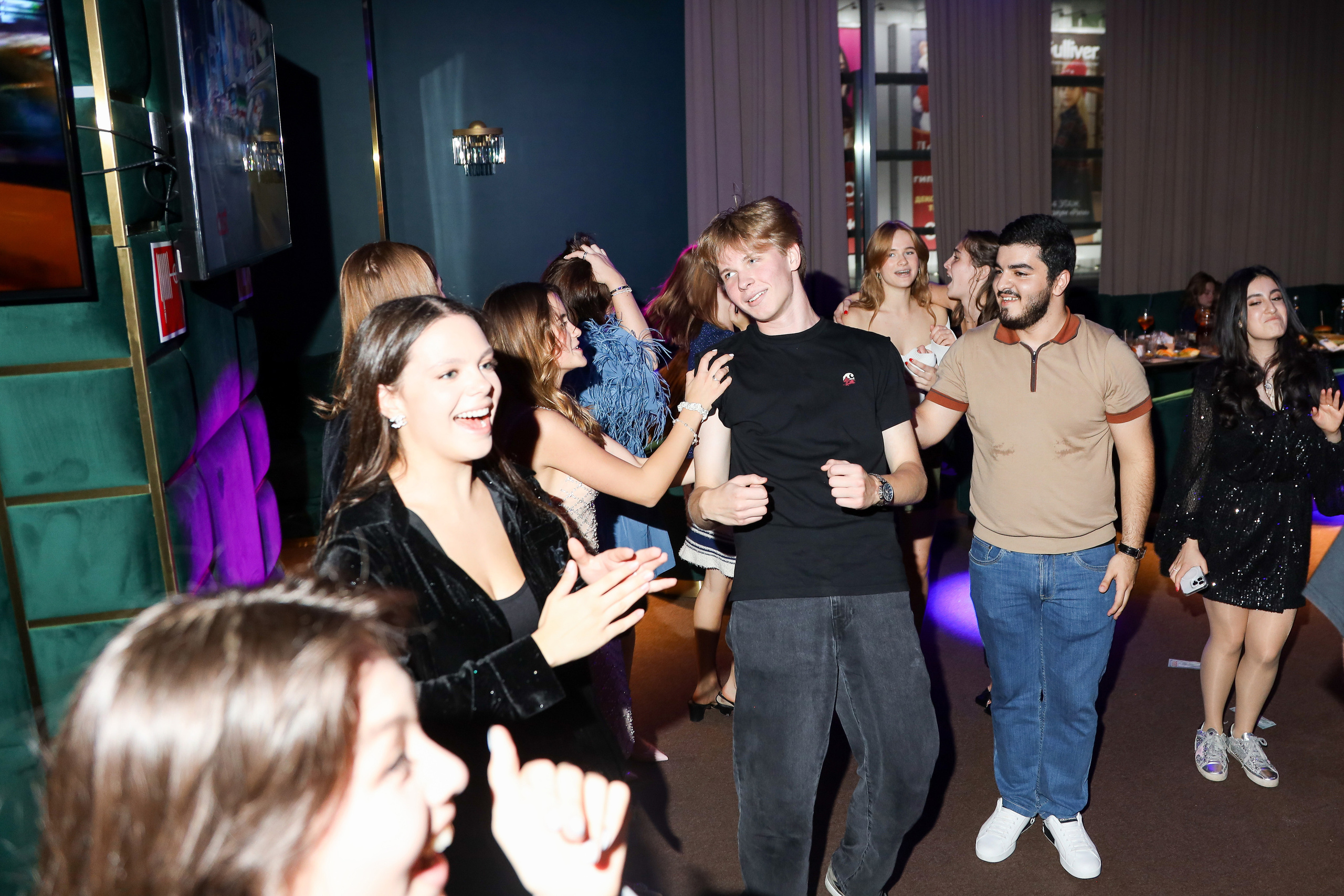 День Рождения Марии. Фотограф Антон Чупринин