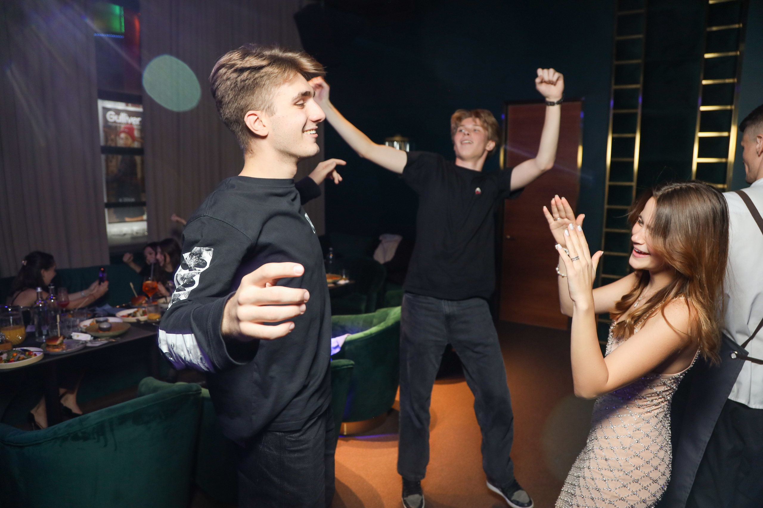 День Рождения Марии. Фотограф Антон Чупринин