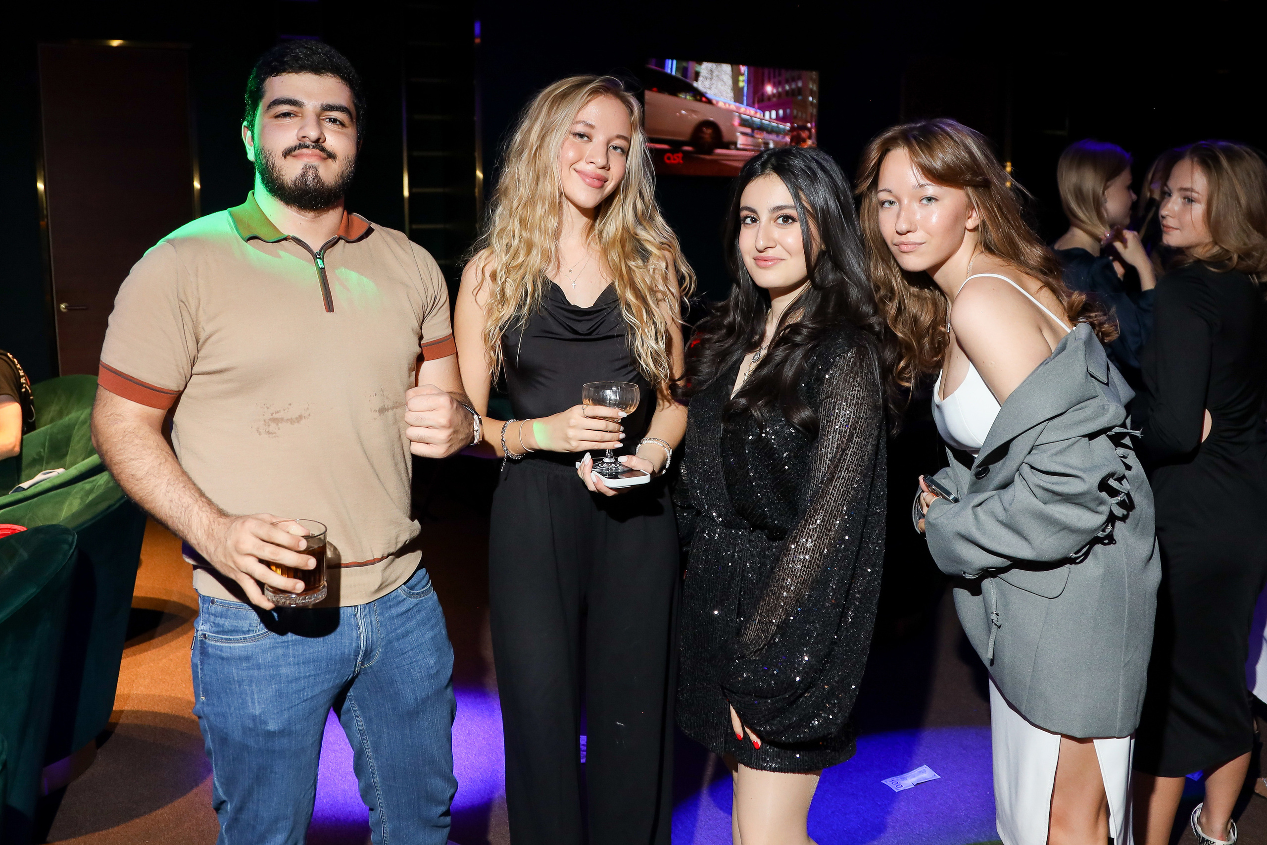 День Рождения Марии. Фотограф Антон Чупринин