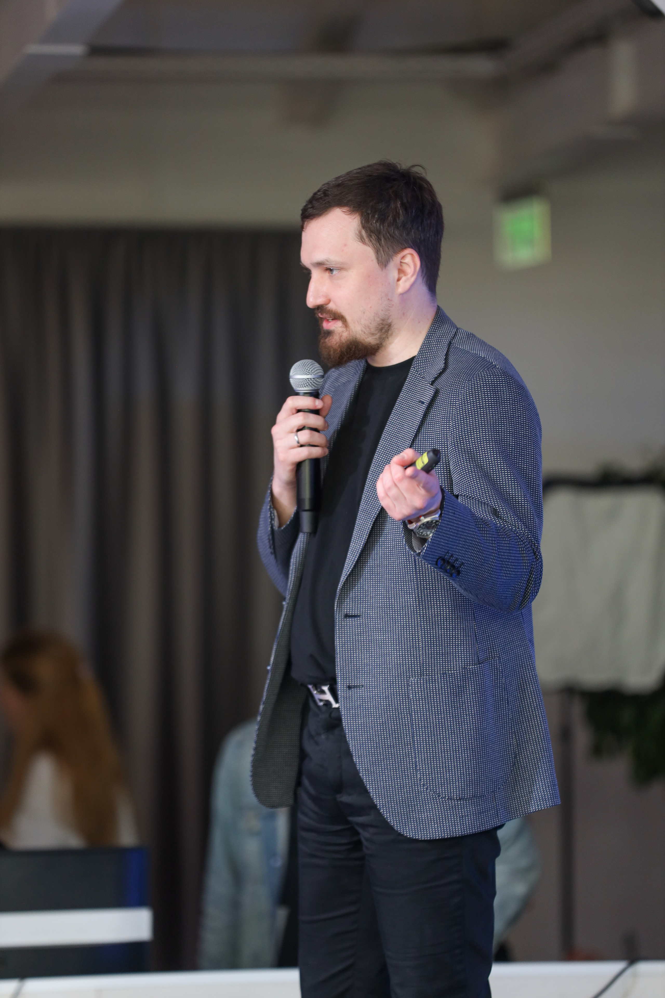 Дата Саммит. Фотограф Антон Чупринин