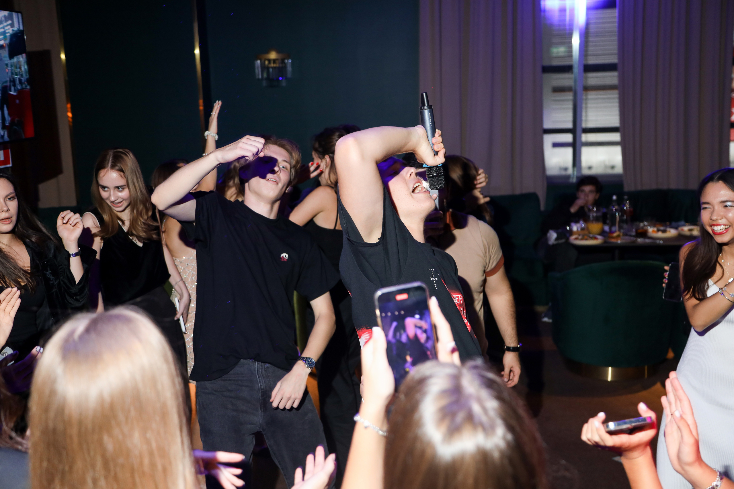 День Рождения Марии. Фотограф Антон Чупринин