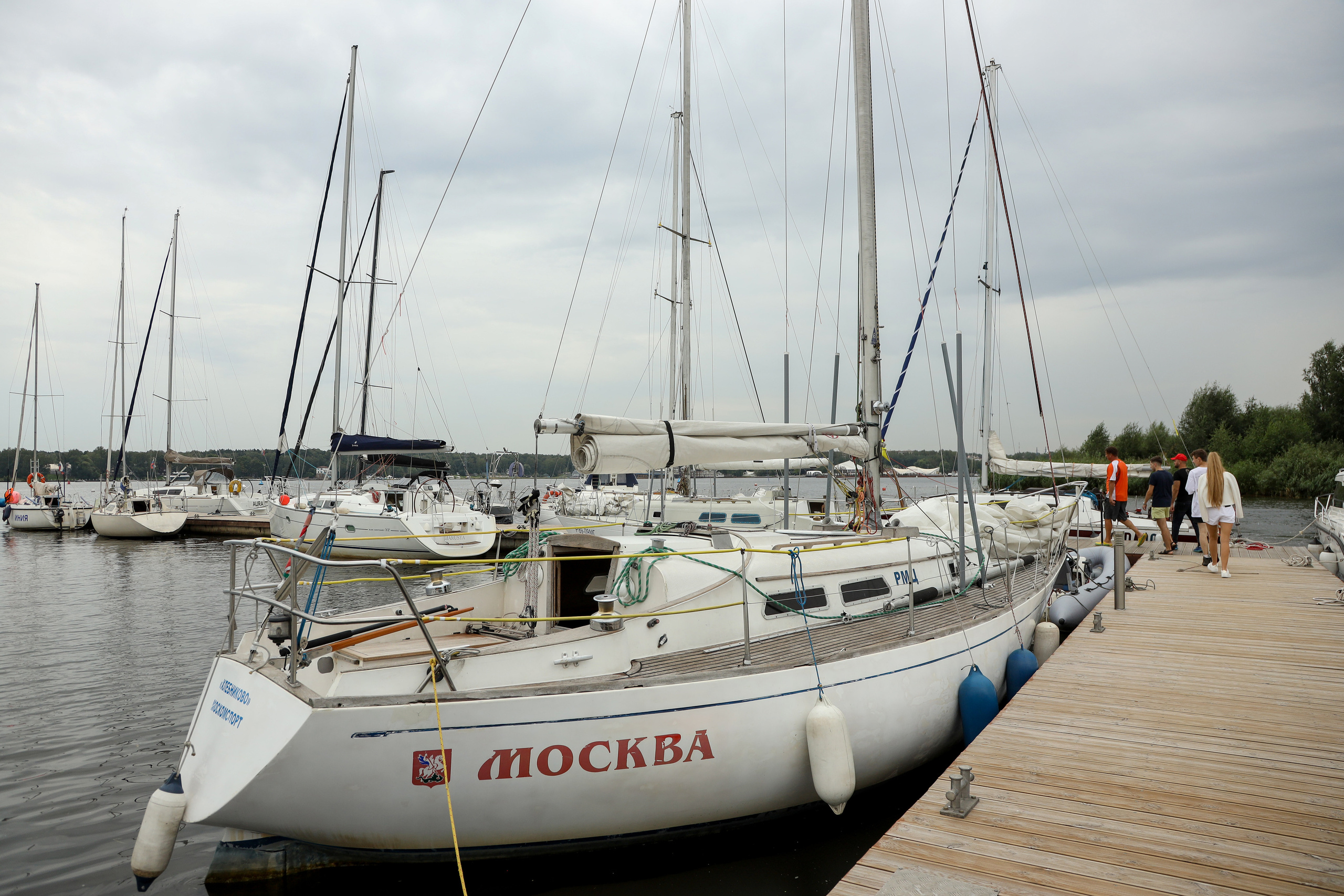 Фасадные решения — Регата. Фотограф Антон Чупринин