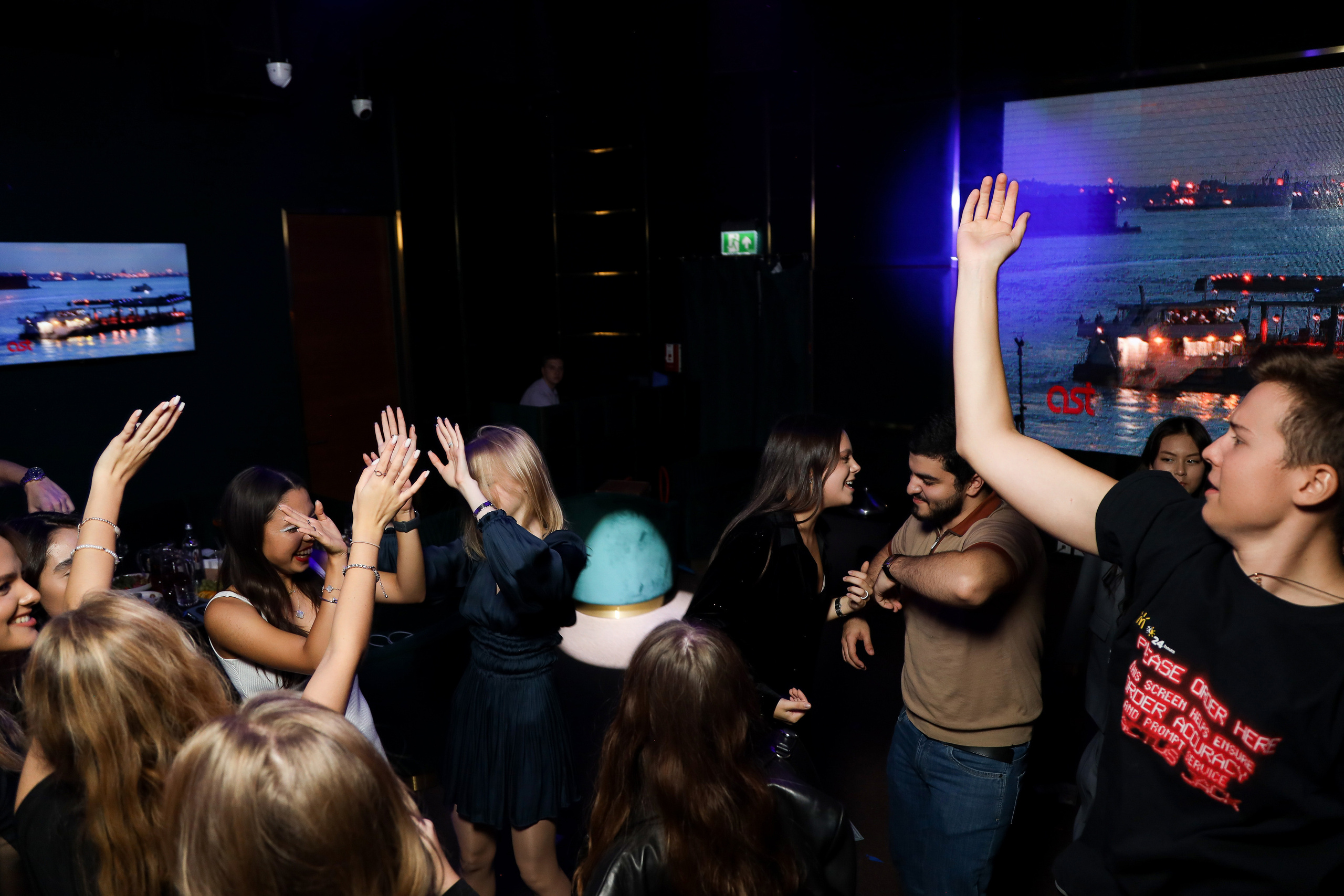 День Рождения Марии. Фотограф Антон Чупринин