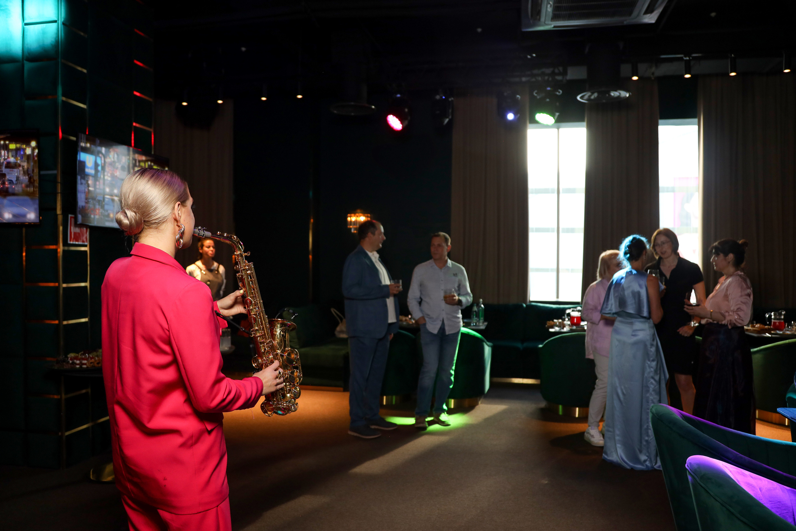 ДР Ольги. Фотограф Антон Чупринин