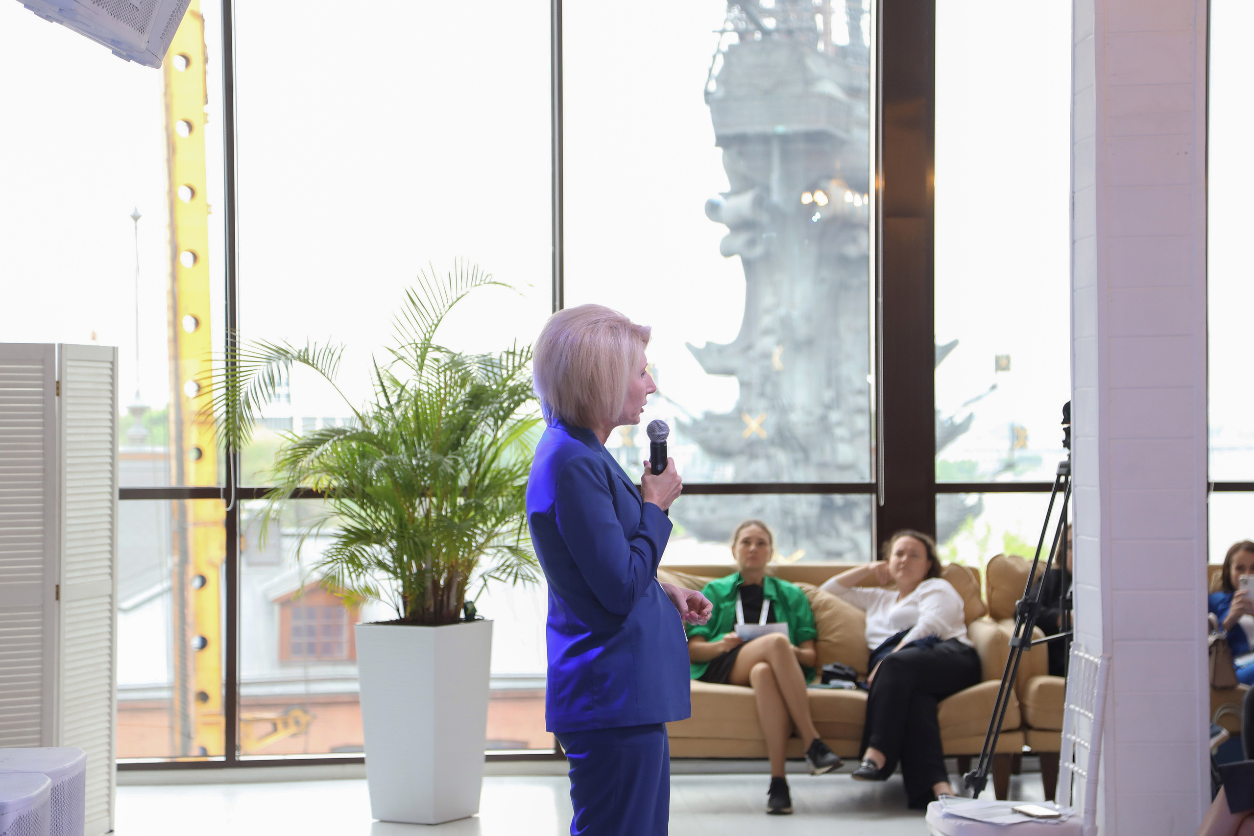 Дата Саммит. Фотограф Антон Чупринин