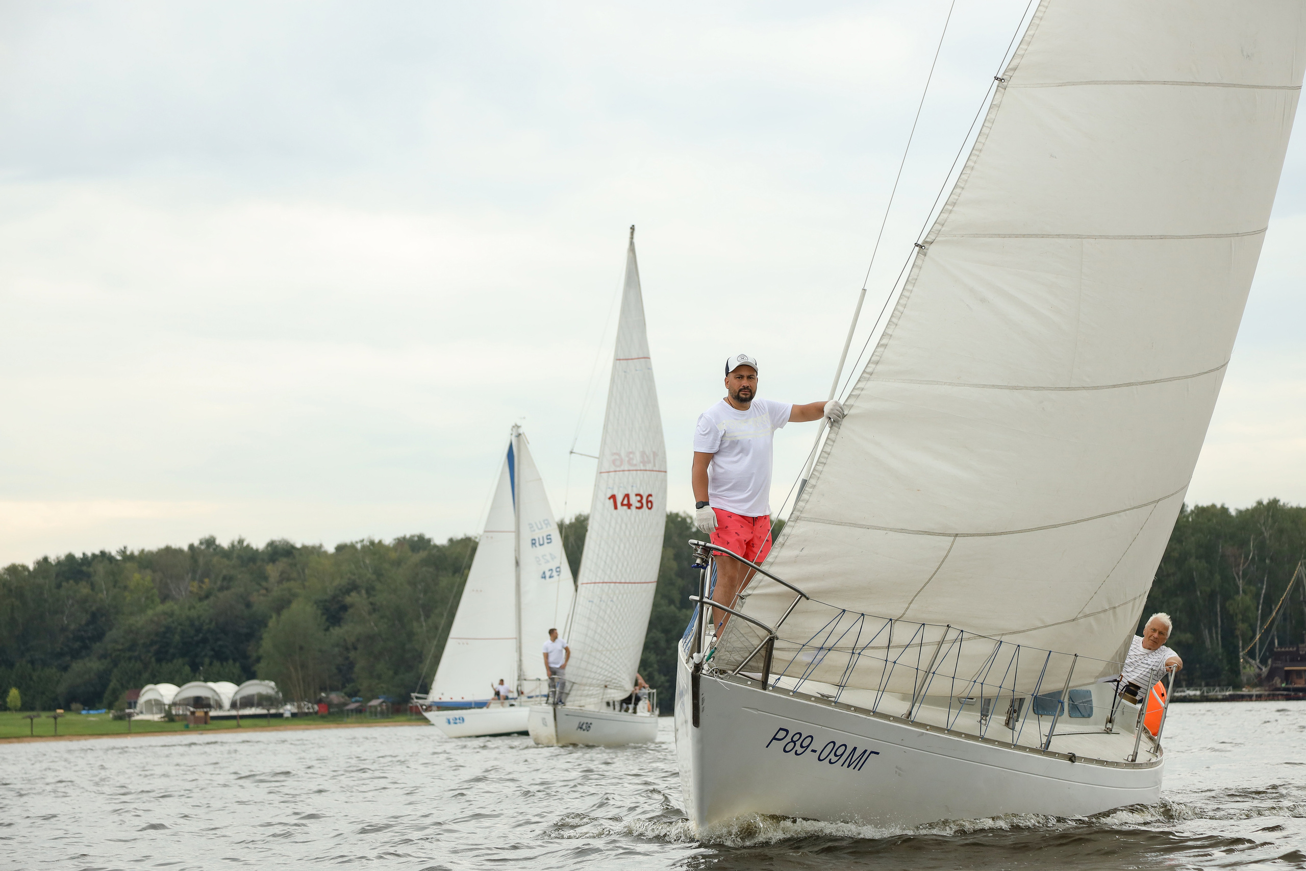 Фасадные решения — Регата. Фотограф Антон Чупринин