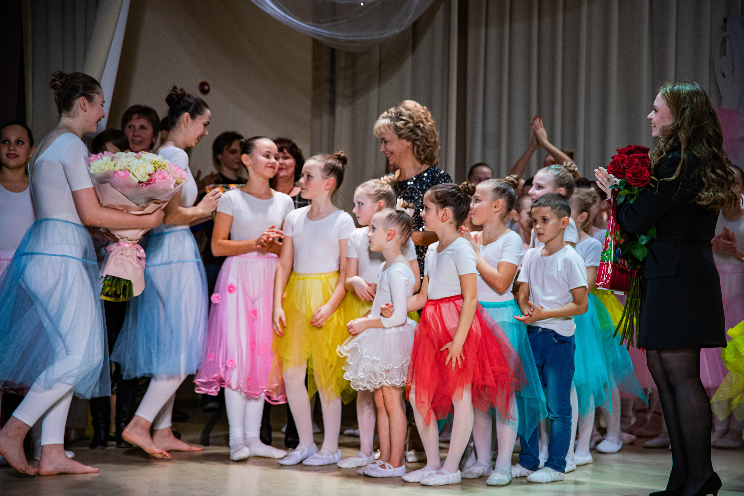 «Конфетти» Юбилейный концерт «Твори Добро». Фотограф Дарья Маташкова
