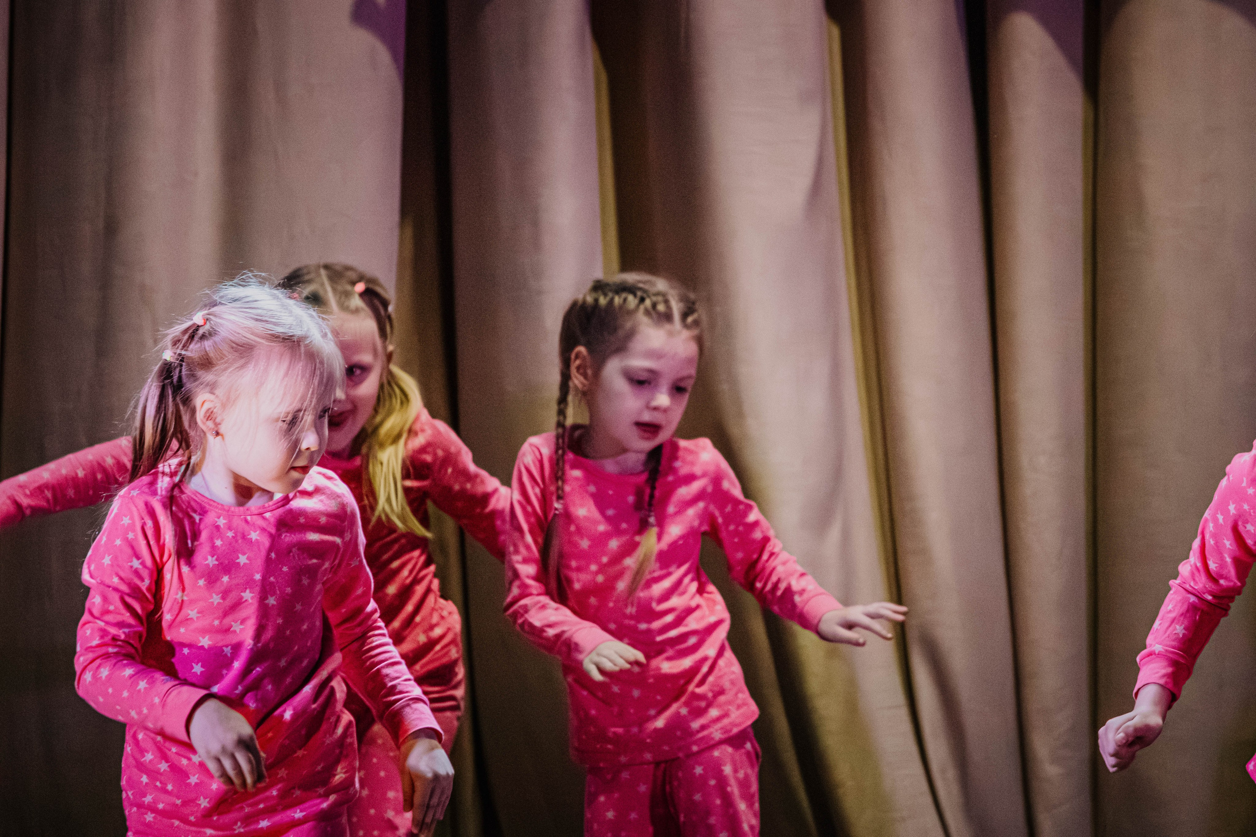 Отчетный концерт хореографического коллектива Пульс!. Фотограф Дарья Маташкова