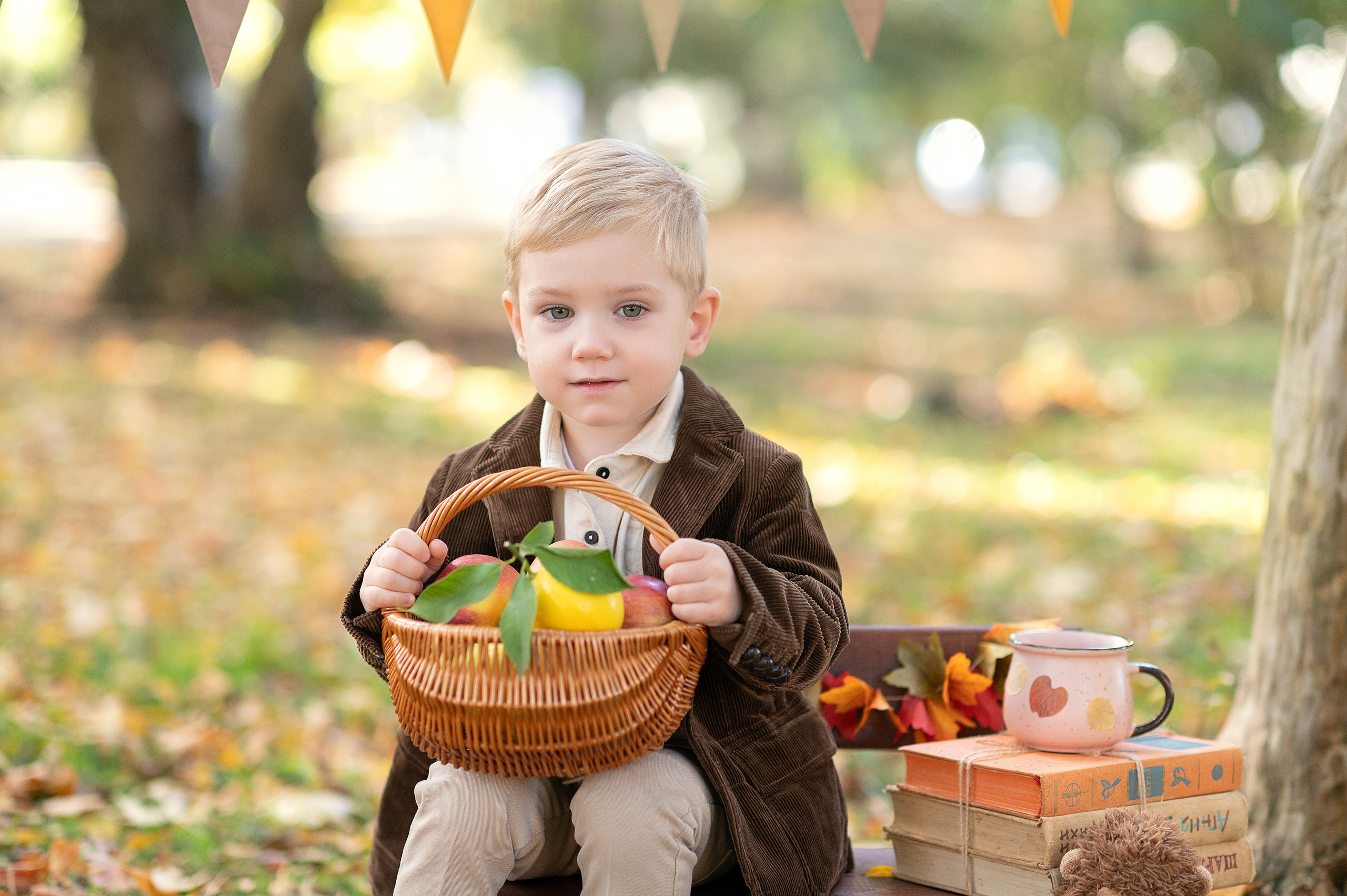 Осенний. Детский фотограф Абхазия
