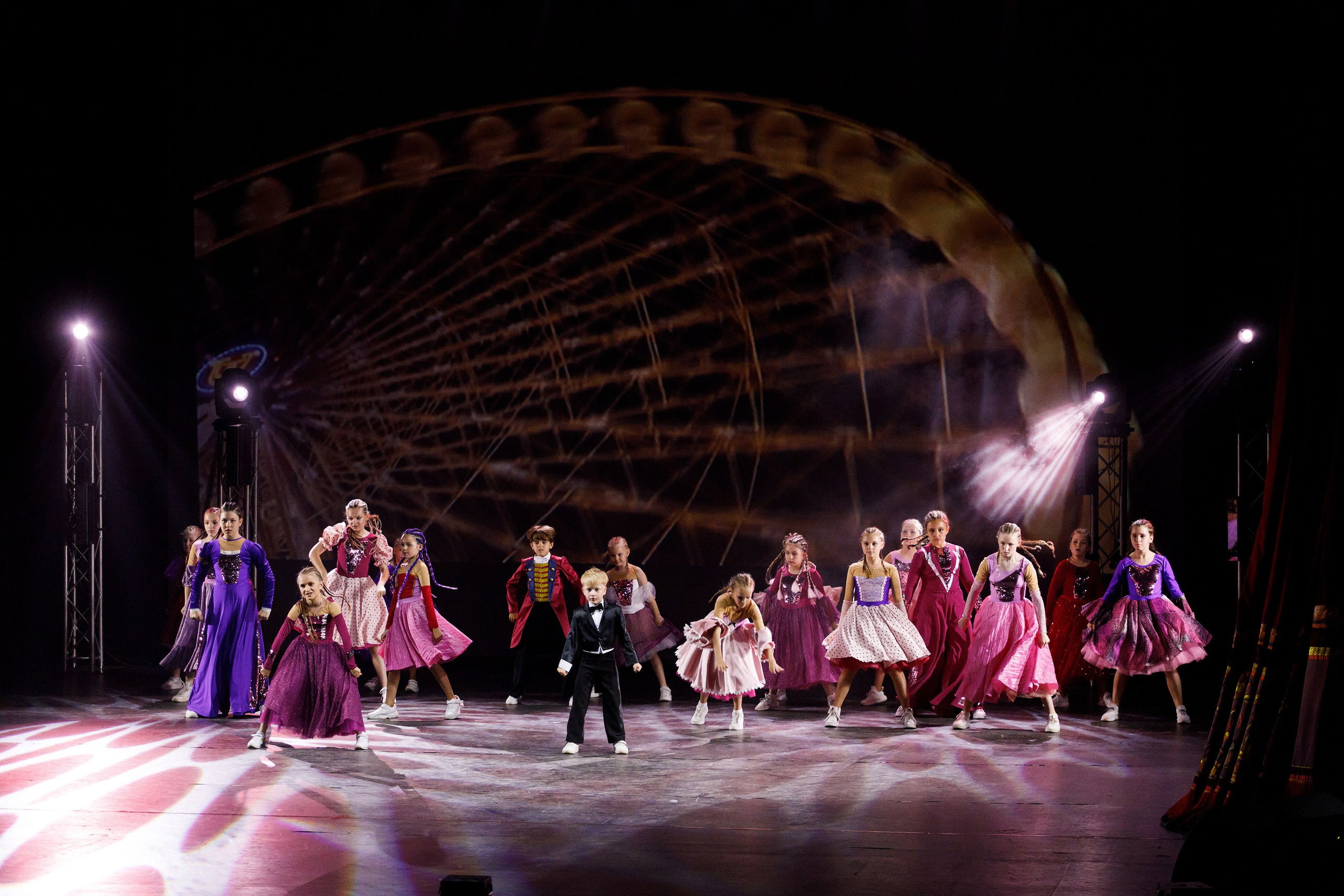 Отчётный концерт TODES Пермь. Фотограф Дмитрий Молчанов | Фотограф Пермь | Фотограф